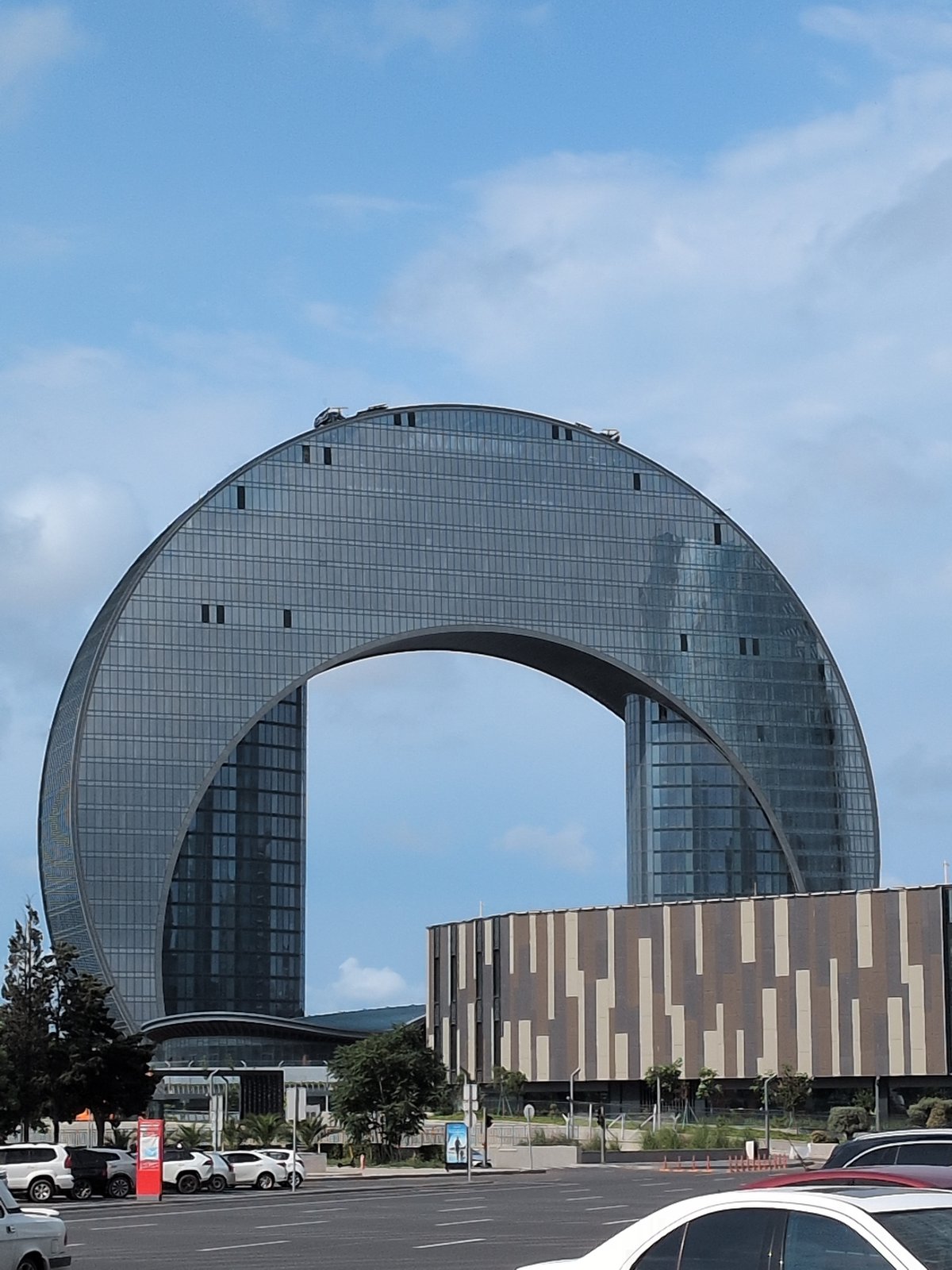 Morning walk through Baku's waterfront and urban landmarks