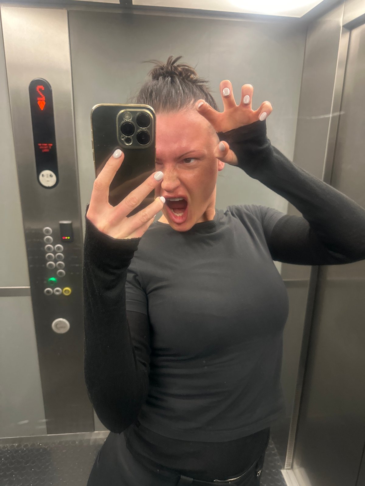 Woman's afternoon documented across Thames-area locations in London