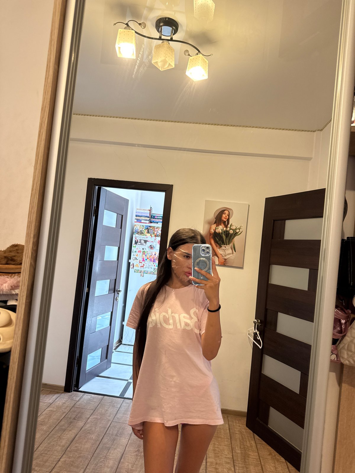 Morning at home in Chișinău: selfies and household appliances