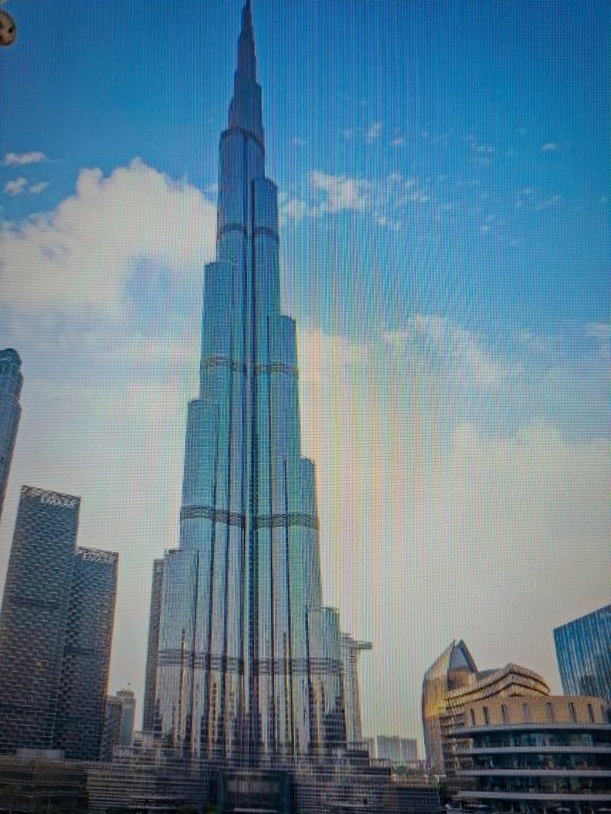 Mixed visual memories captured: Dubai skyline, gaming content