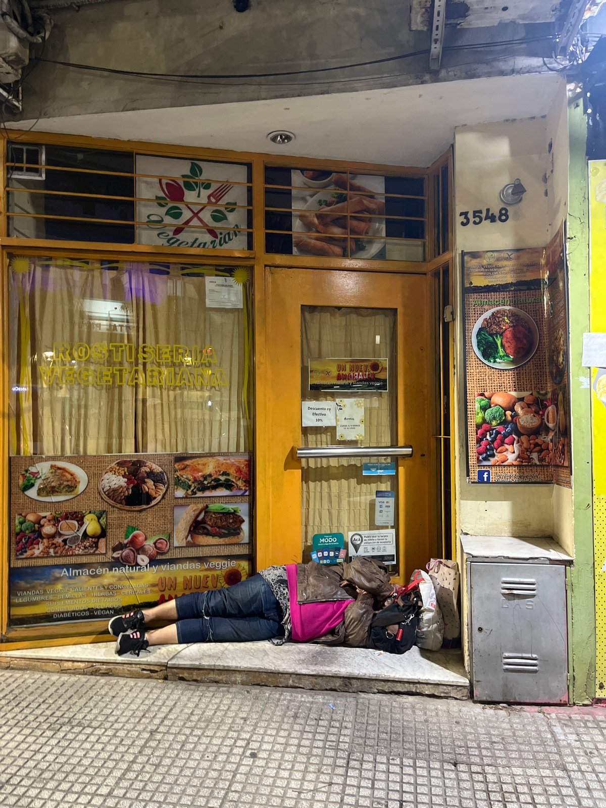 Late night street scenes captured across Buenos Aires