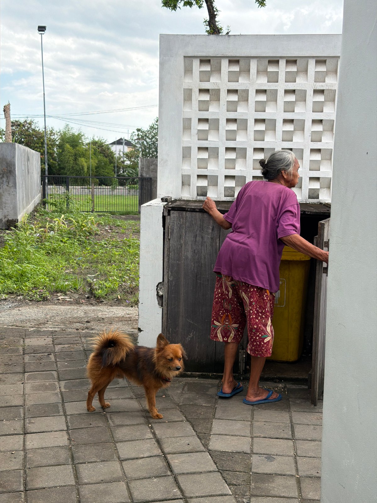 Morning street scenes captured in North Kuta, Indonesia