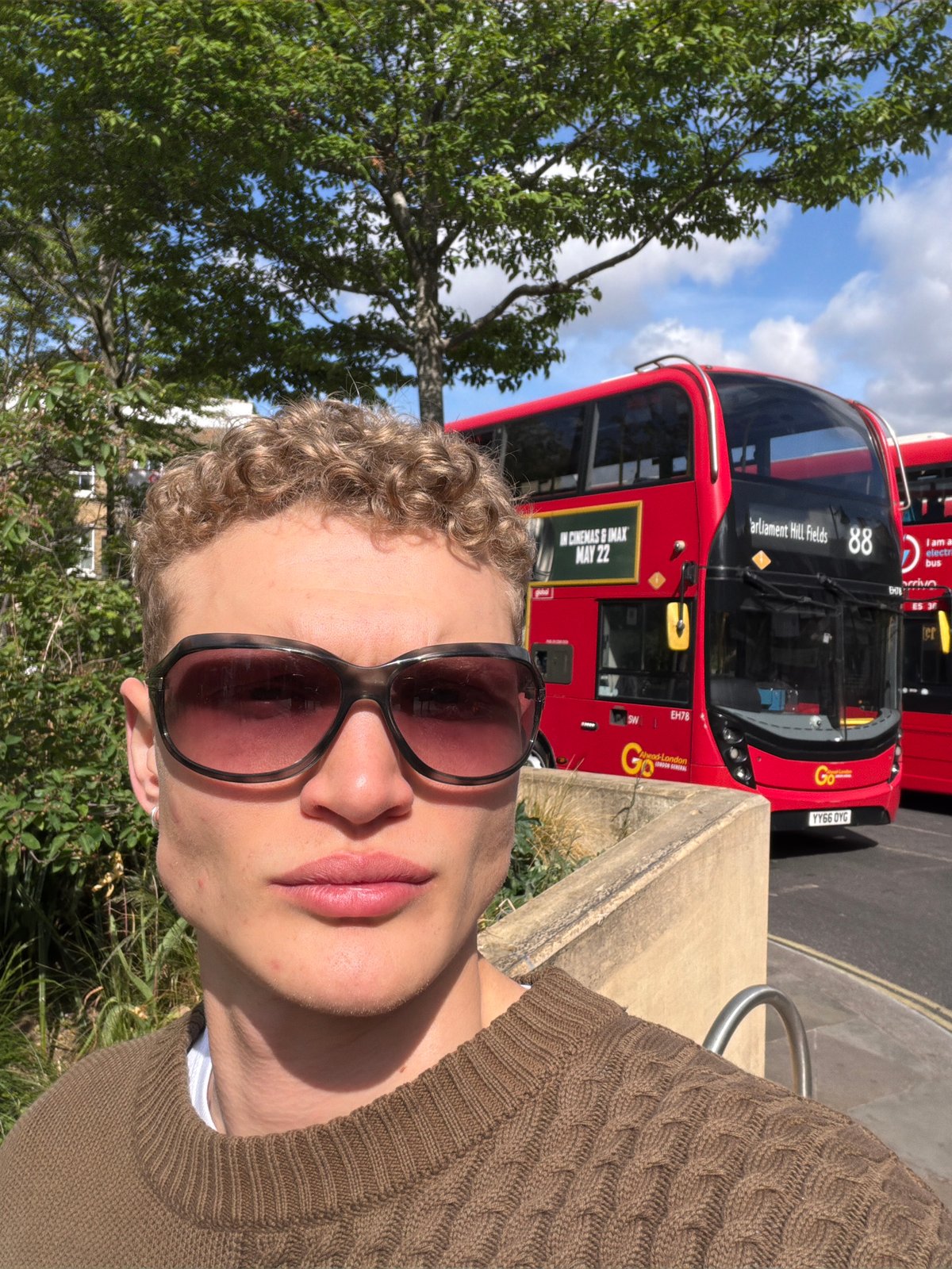 Person spotted at multiple London locations within five minutes