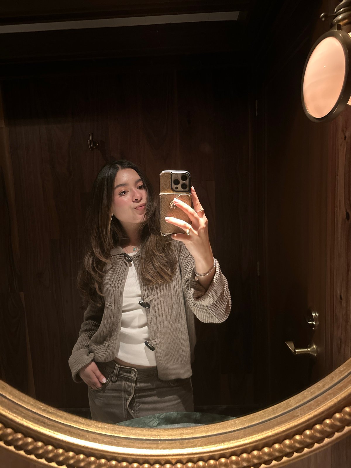 Evening outing documented at Mexico City bakery and venue
