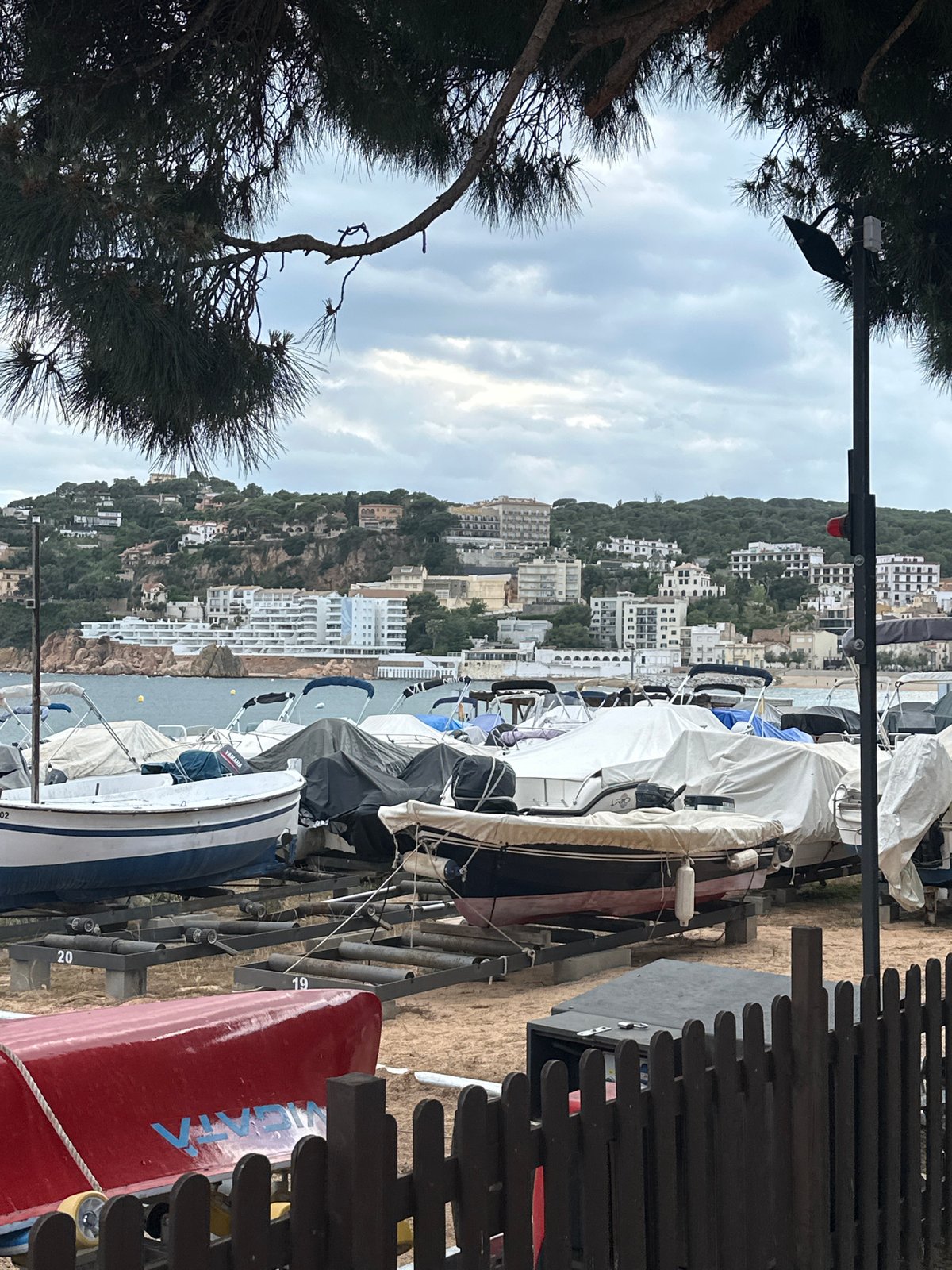 Afternoon stroll documented through Spanish coastal town Sant Feliu