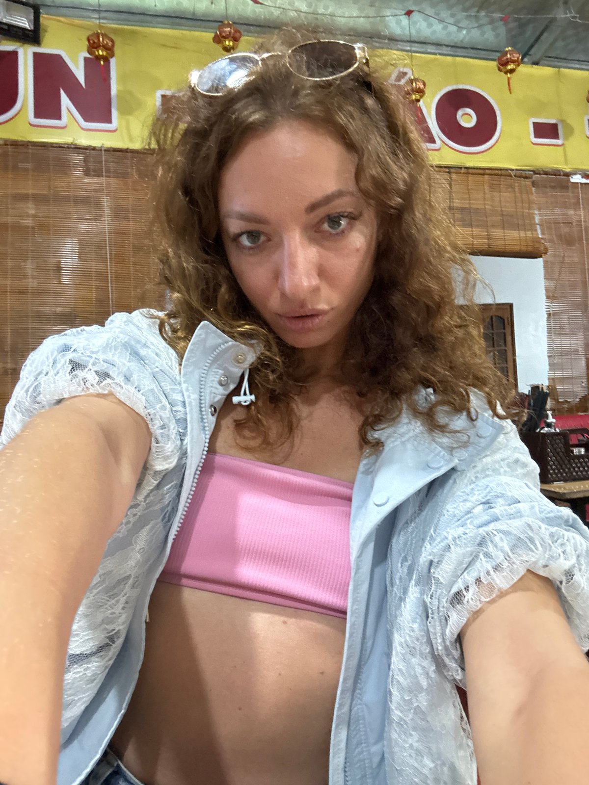 Woman documents visit to bamboo restaurant in Vietnam