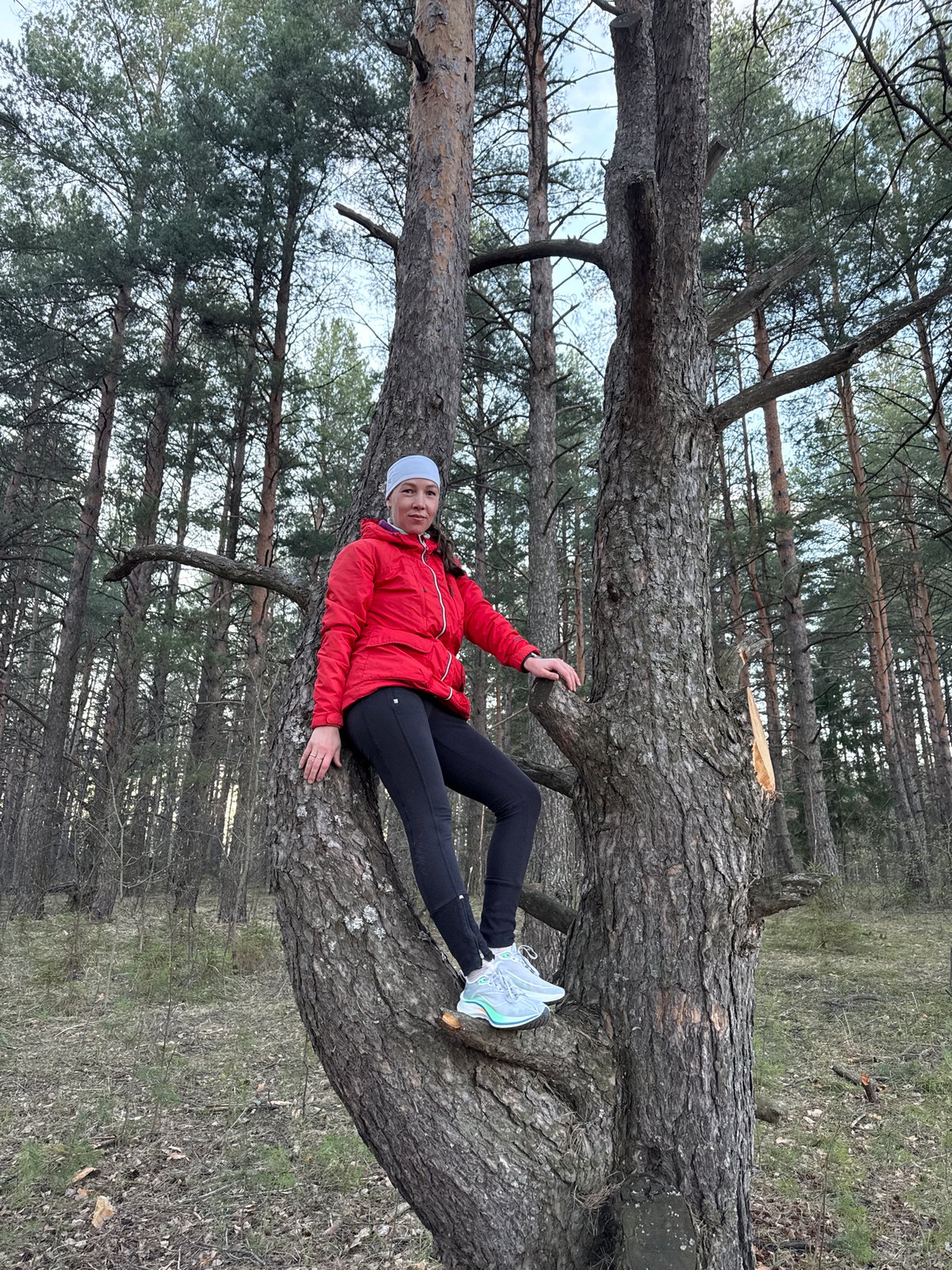 Women pose for forest photo session in Прикамский, Russia
