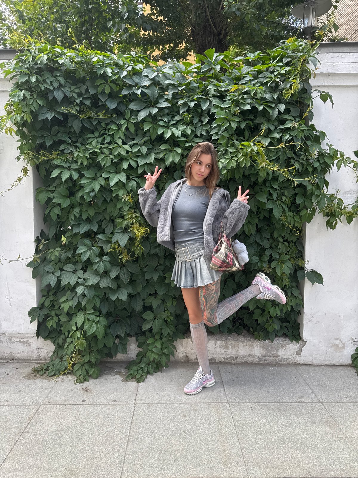 Street life and architecture across central Moscow