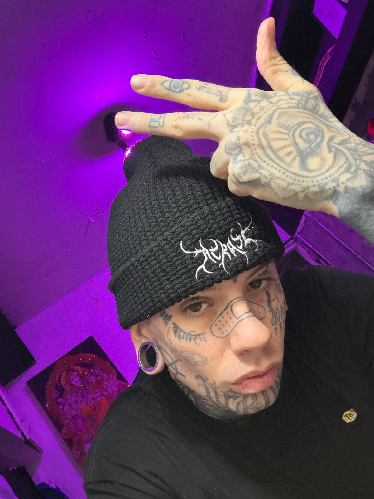 Tattooed selfies and late-night gaming in a Buenos Aires bedroom