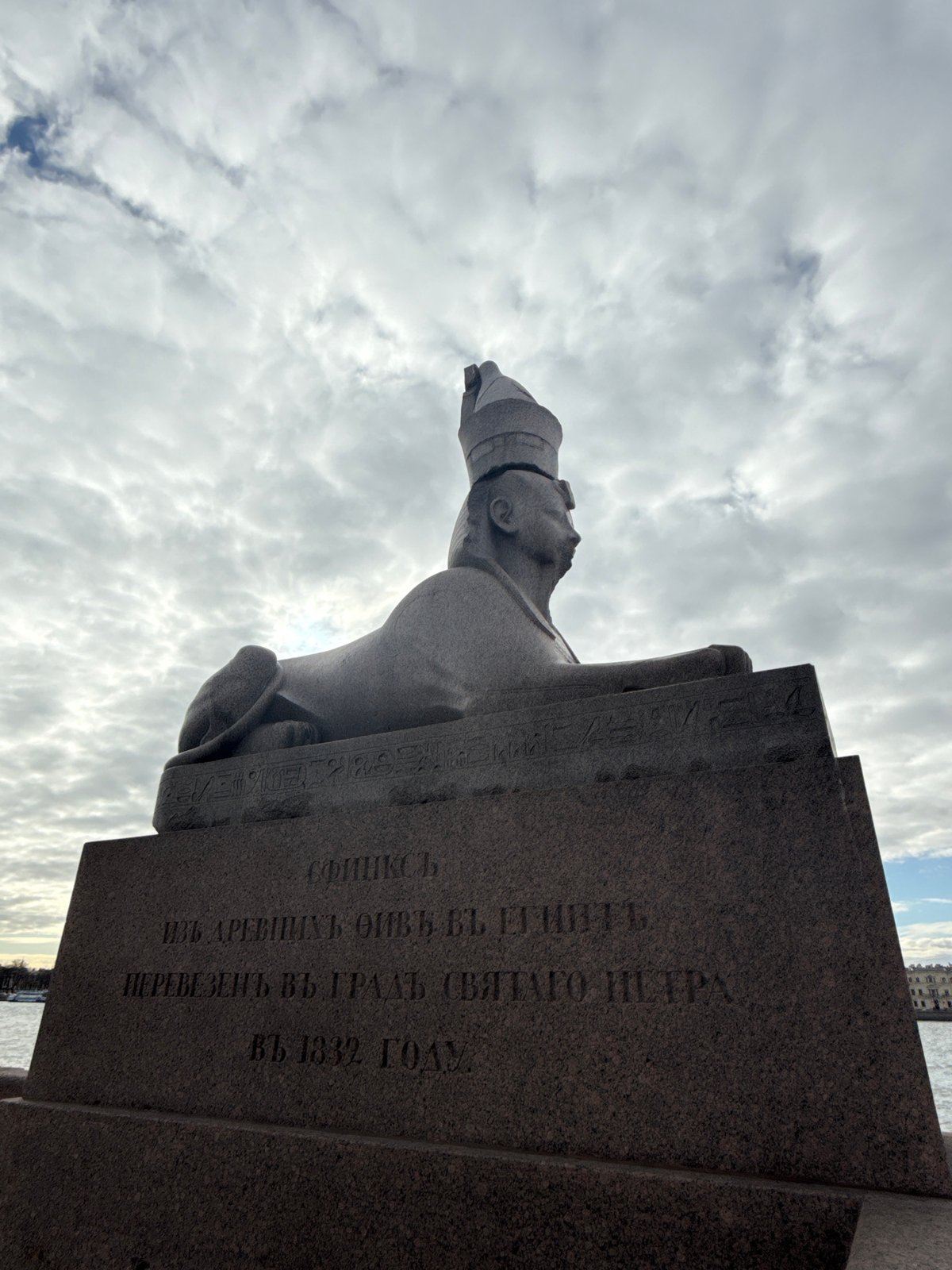Early morning tour of Saint Petersburg landmarks documented