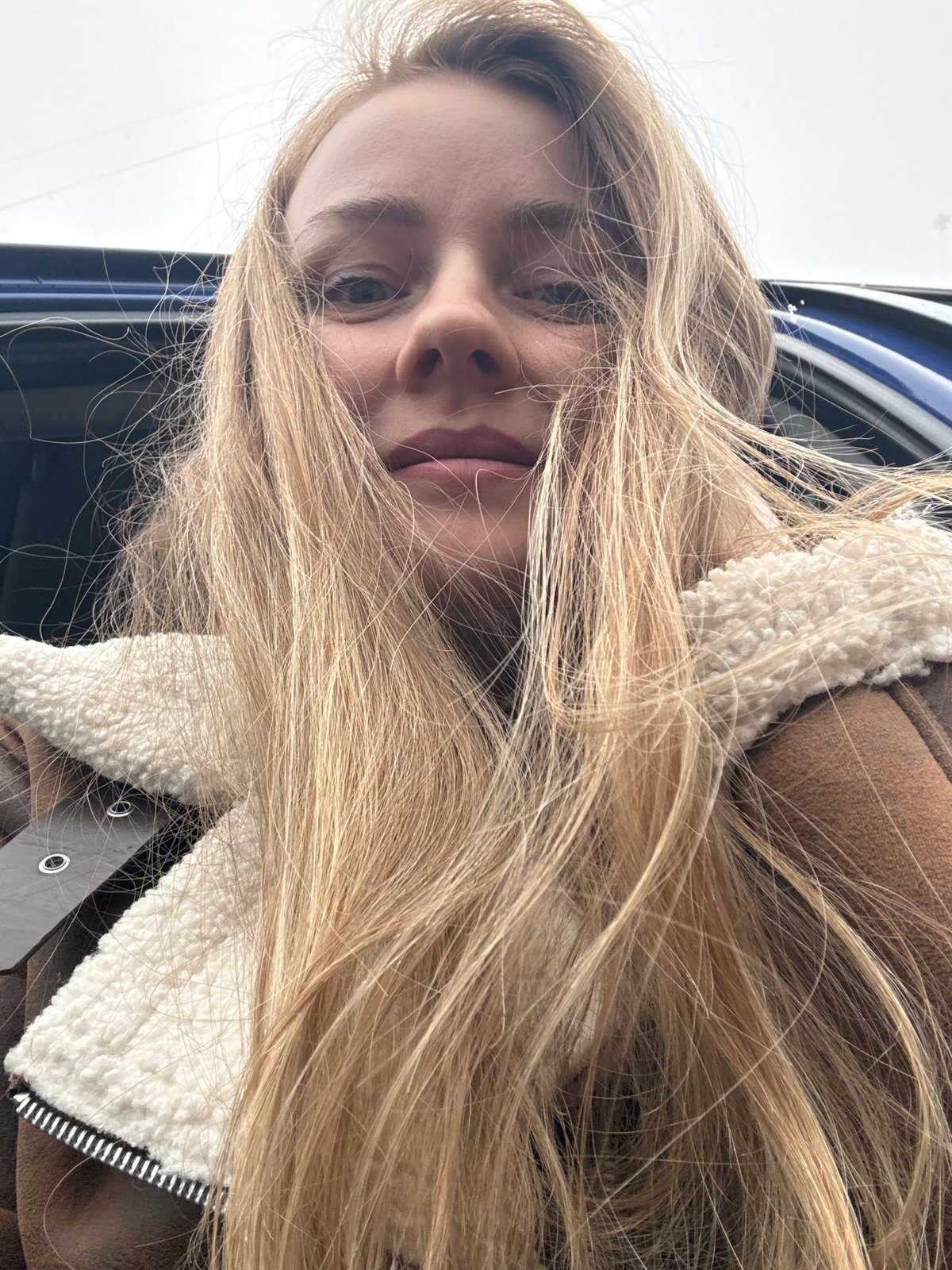 Woman takes early morning selfies in Chaikovsky, Russia