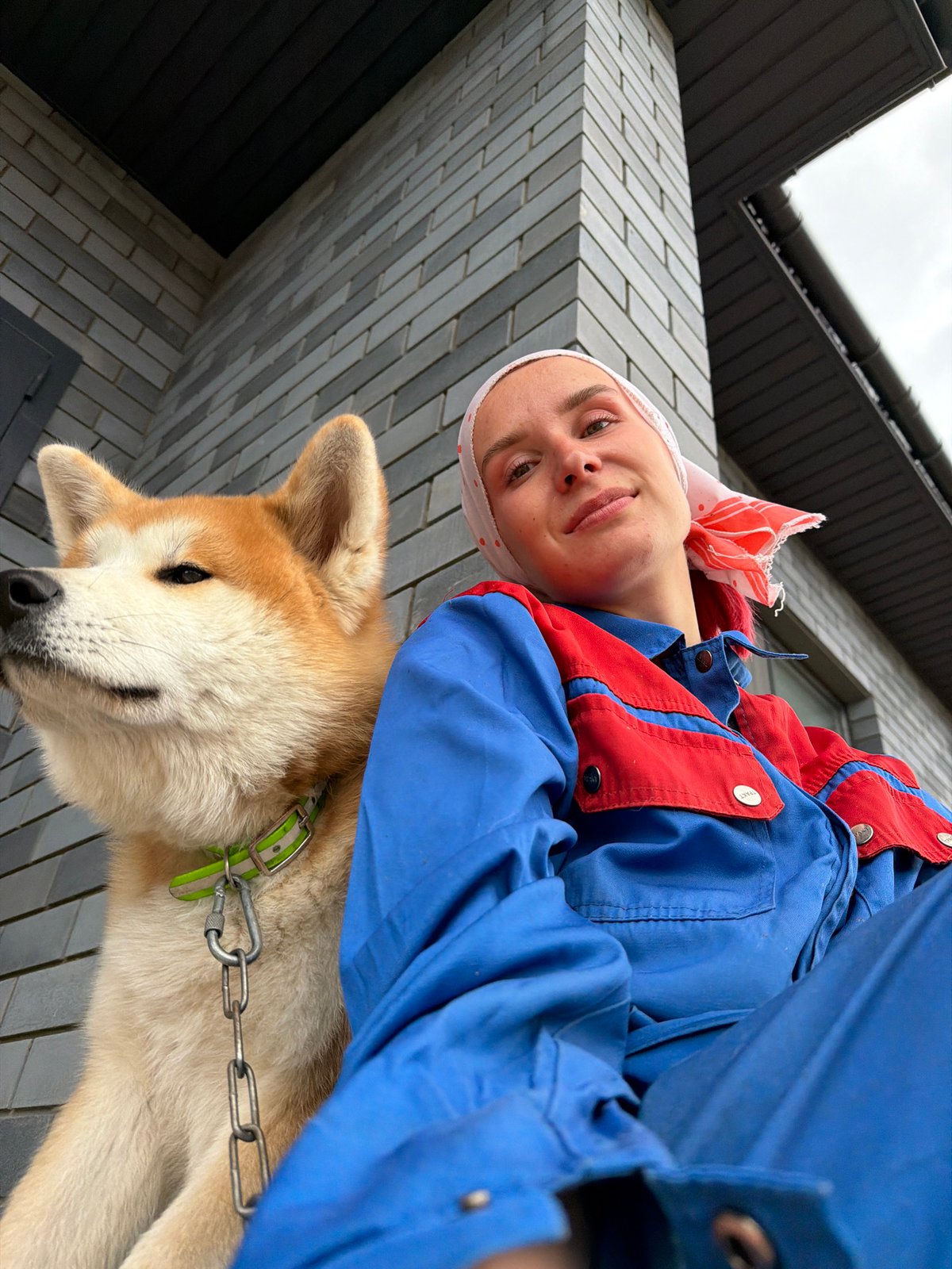 Construction work and casual moments documented in Chaikovsky, Russia