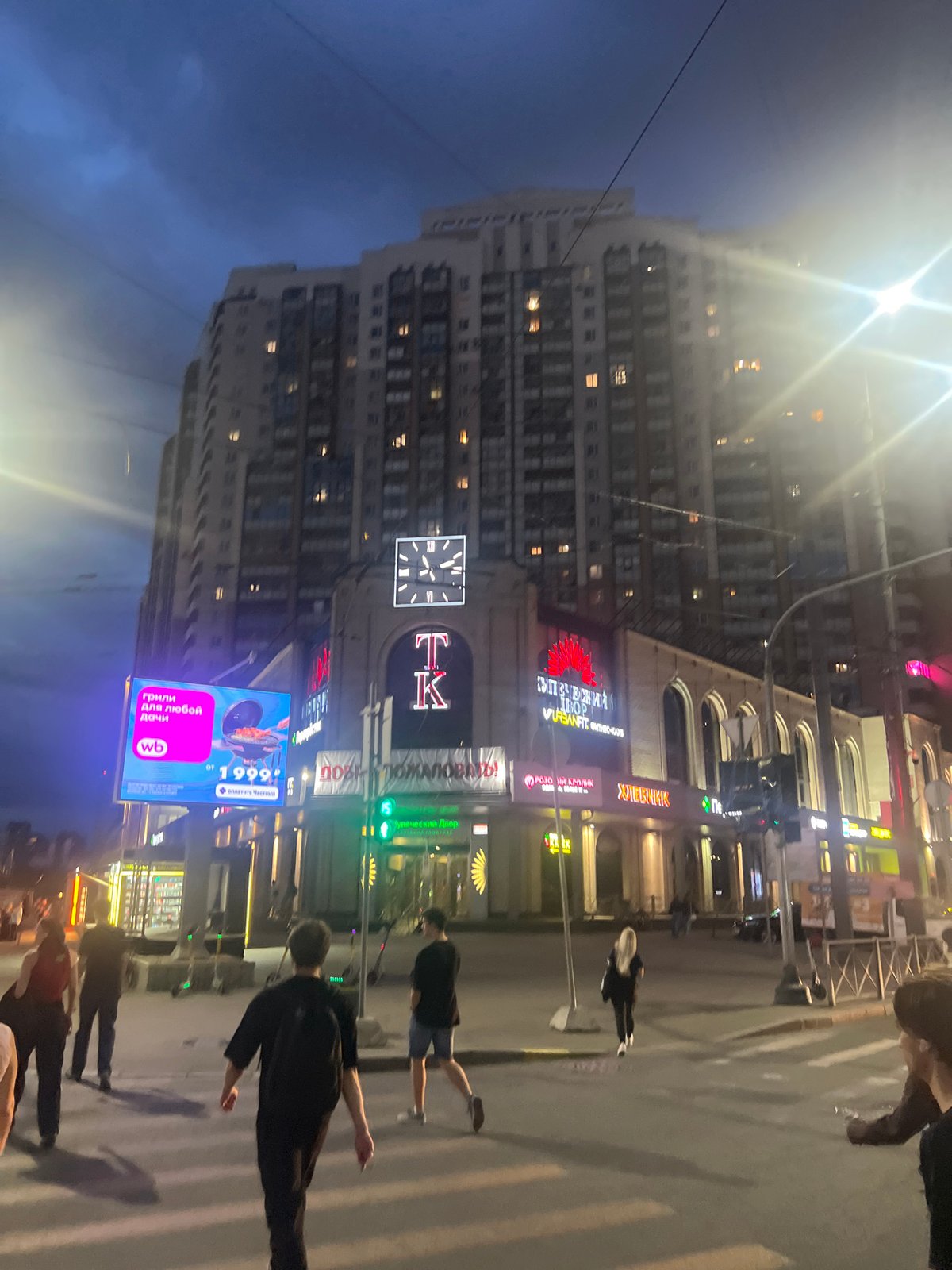 Nighttime street photography documents Saint Petersburg cityscape June 6