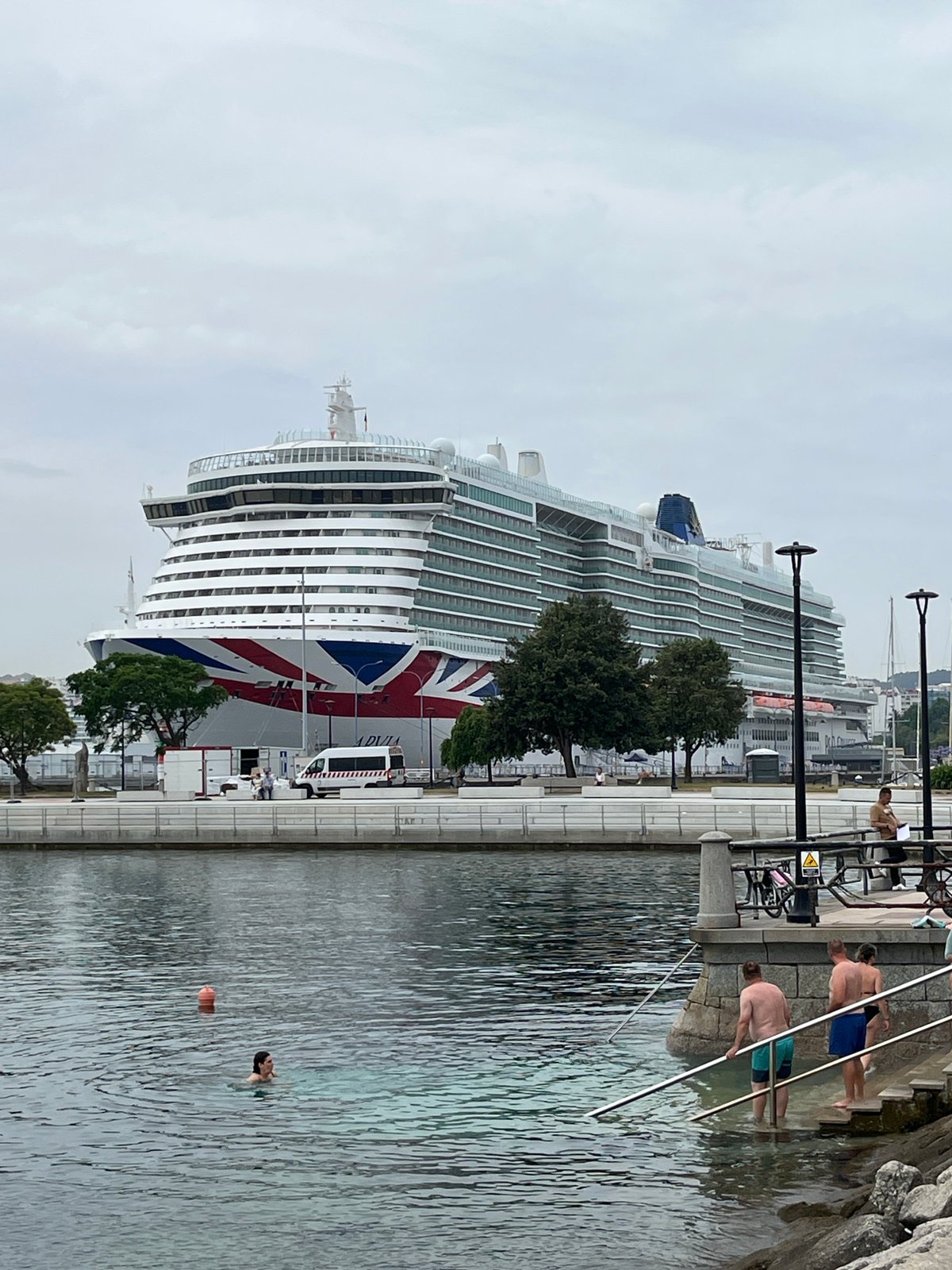 P&O's Arcadia docked at A Coruña's waterfront