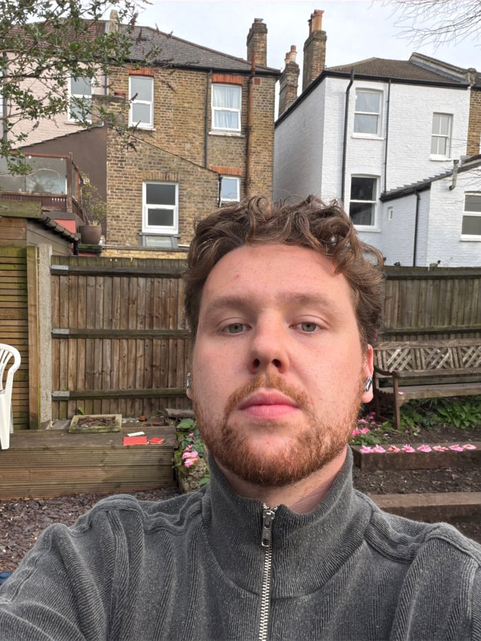 Man Takes Selfie, Silver Token Spotted in London