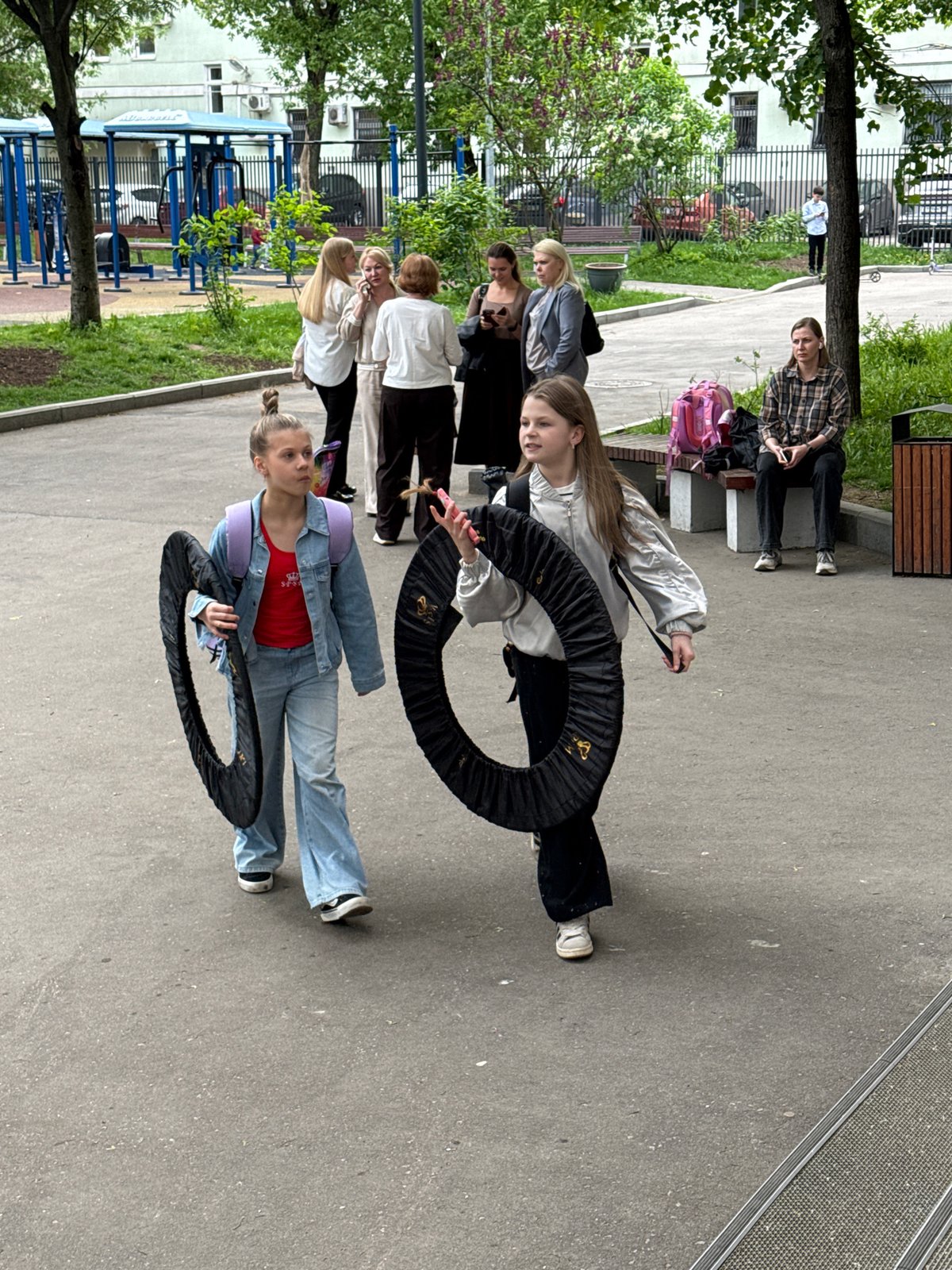 Children gather for outdoor performance rehearsal in Moscow