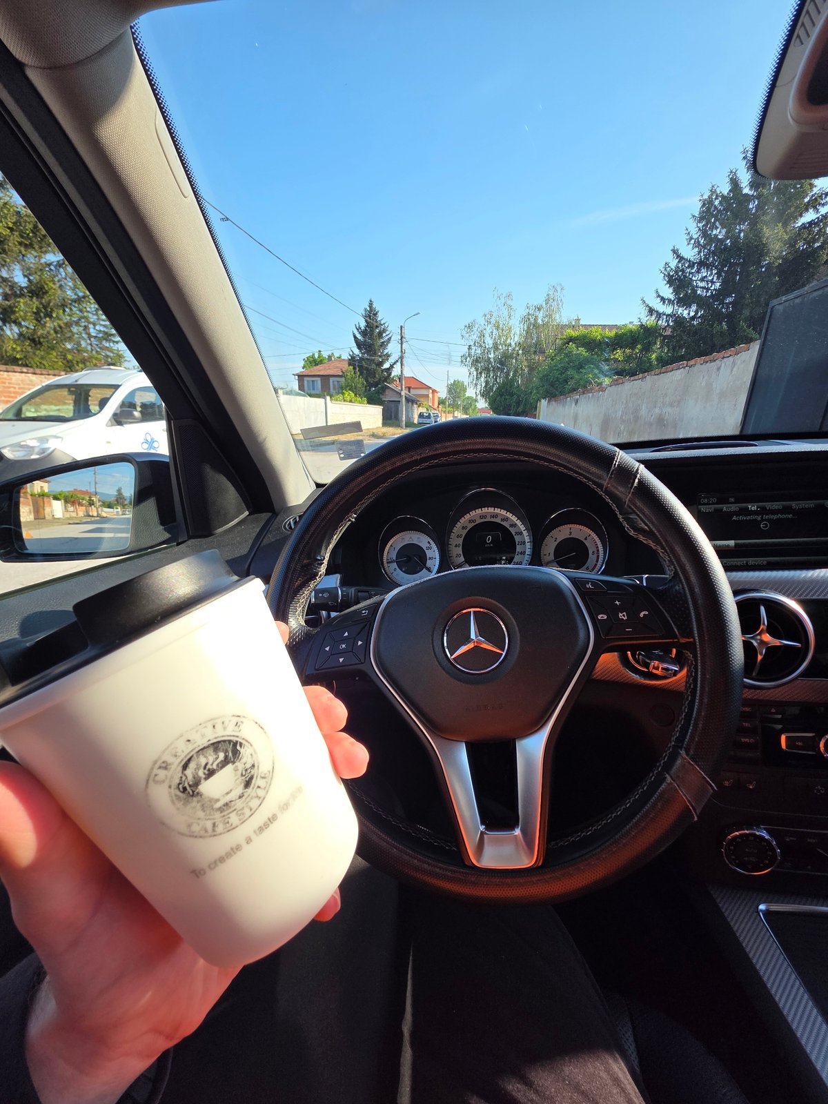 Morning routine documented across 46 minutes in Yagodovo, Bulgaria