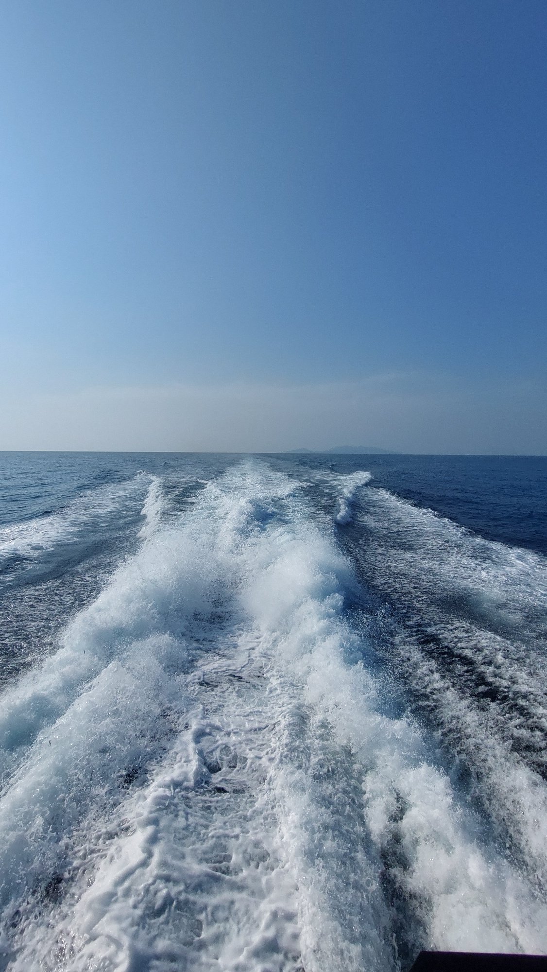 Boat journey captured in waters off Ko Tao, Thailand