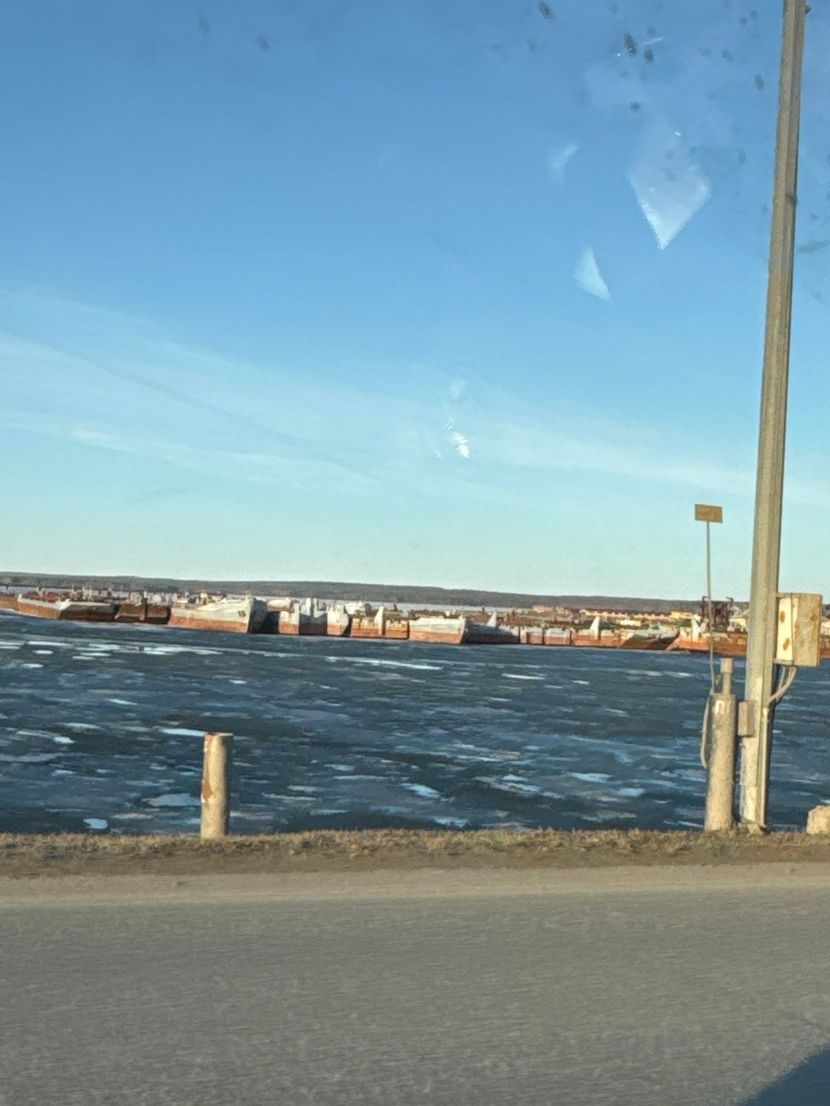 Clear spring day documented in Chaikovsky, Russia port city