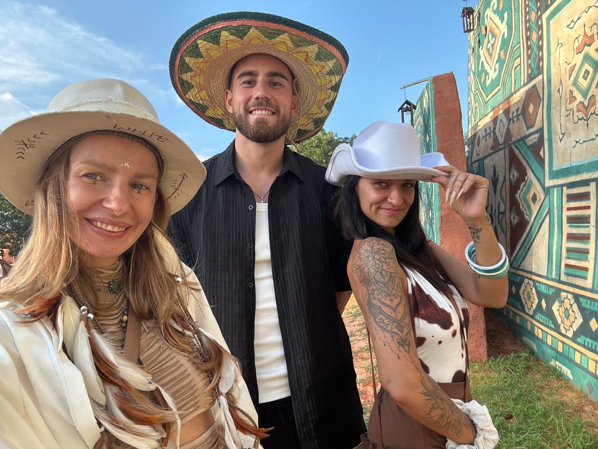 Mural park with goats draws visitors in Mui Ne