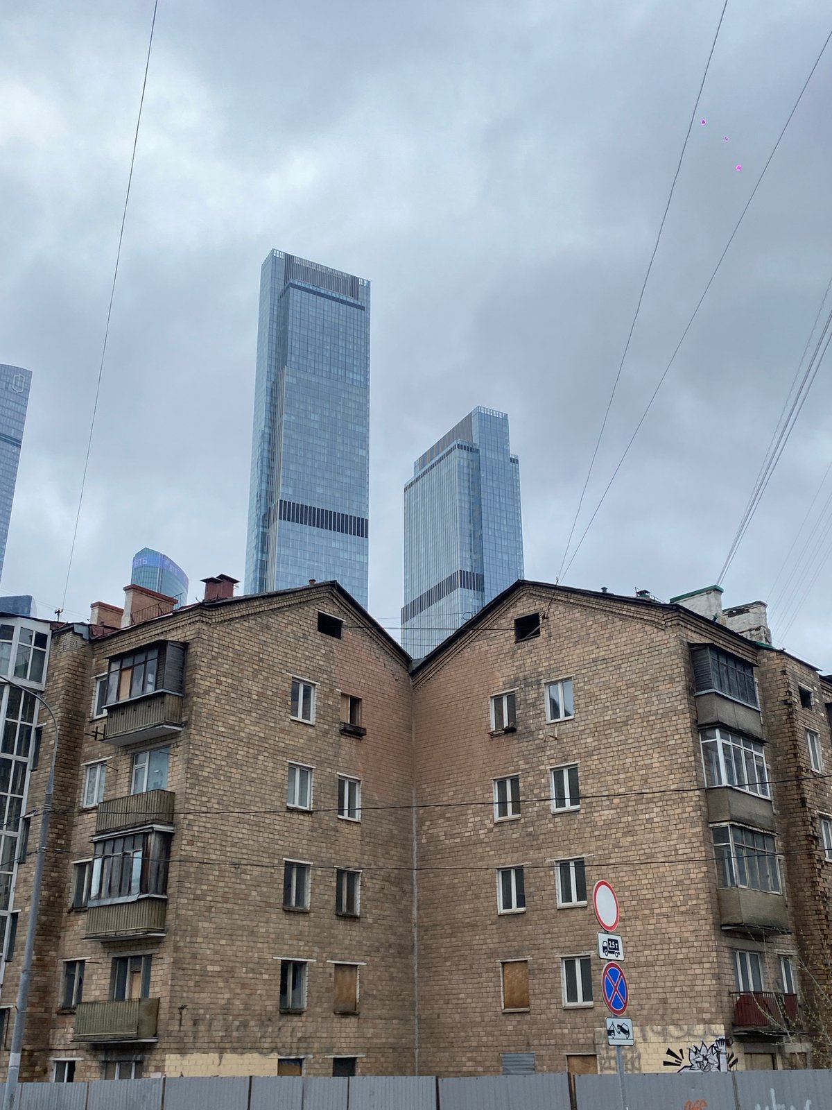 Old meets new: Khimki's architectural contrast captured