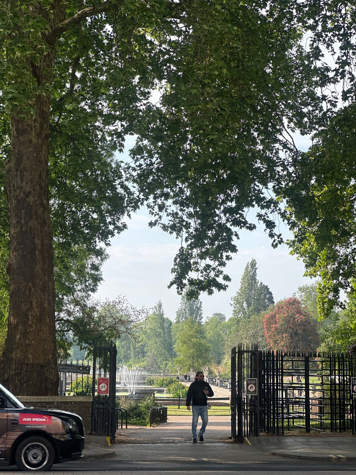 Morning scenes captured across central London include park, taxi, architecture