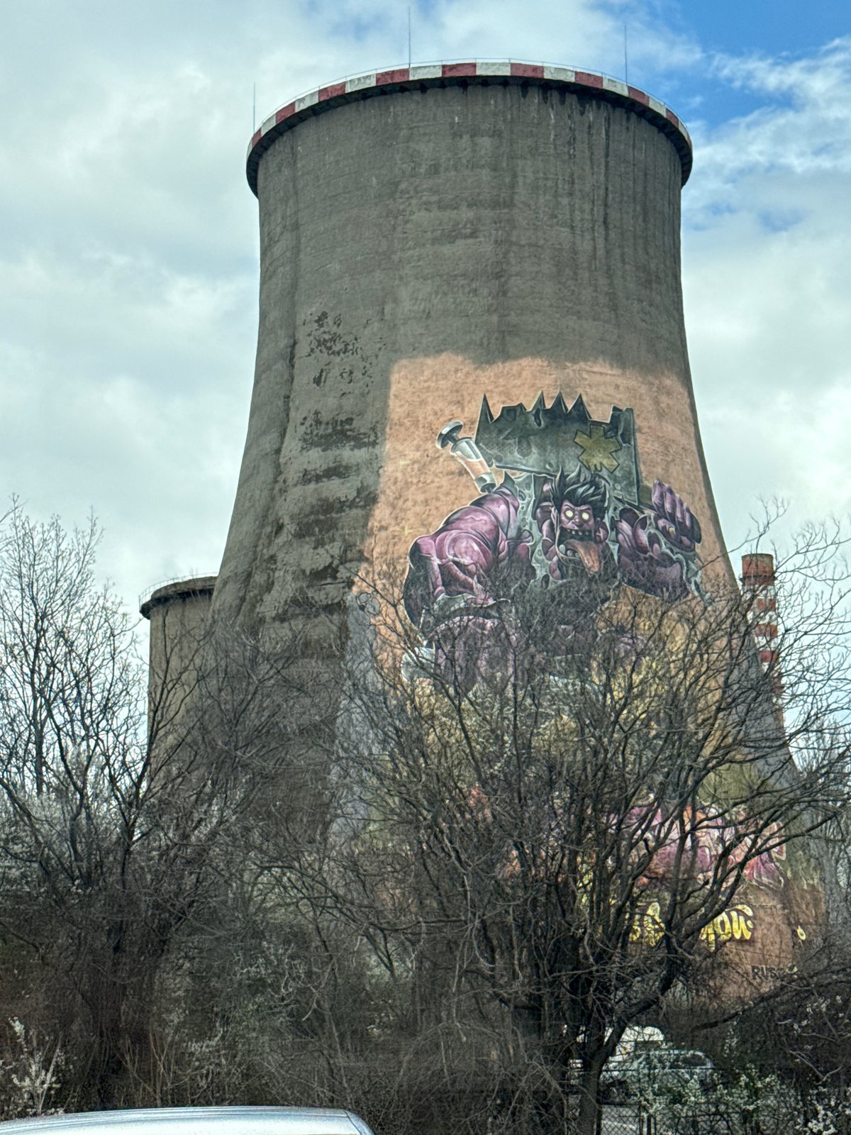 Mural of crowned figure spotted on Sofia cooling tower