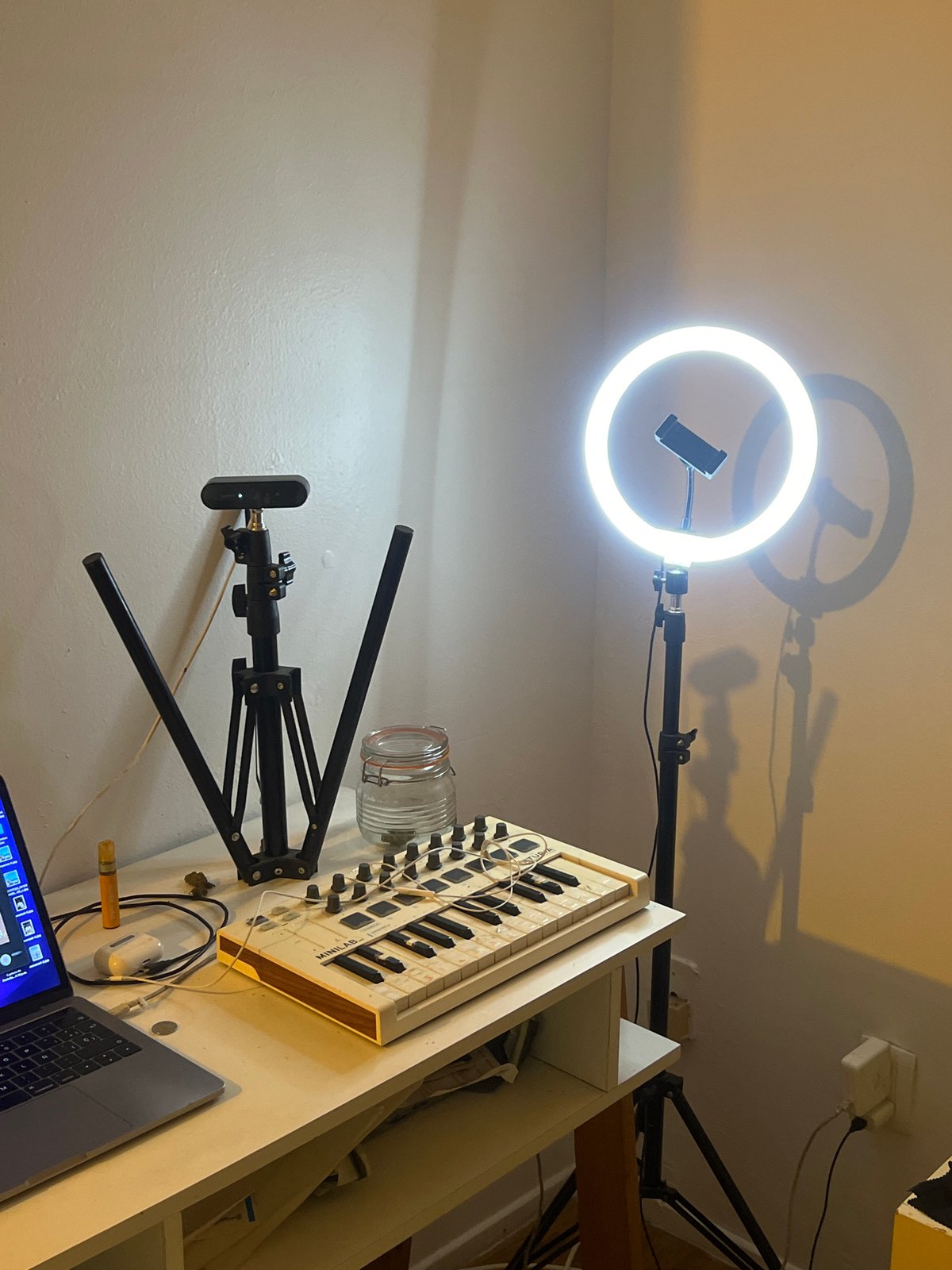 Ring light illuminates cluttered workspace in Mexico City