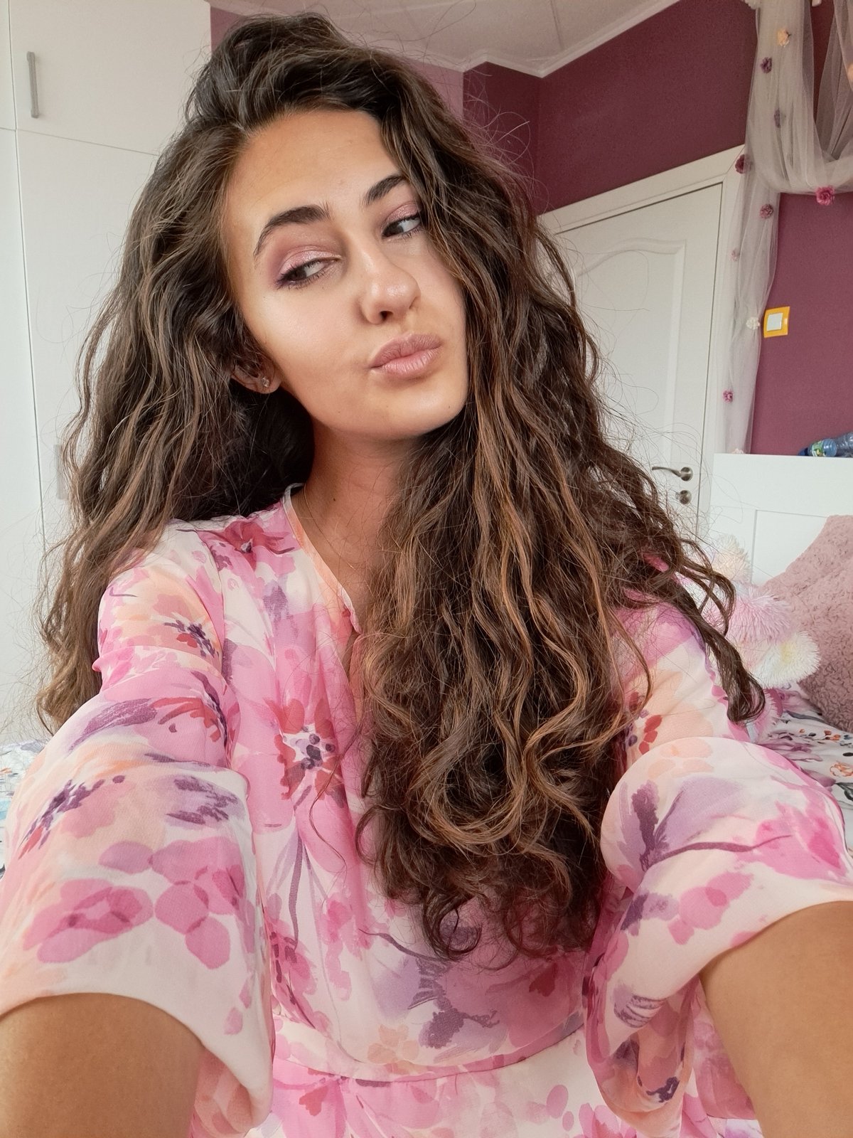 Casual bedroom portraits in floral dress, Chepintsi