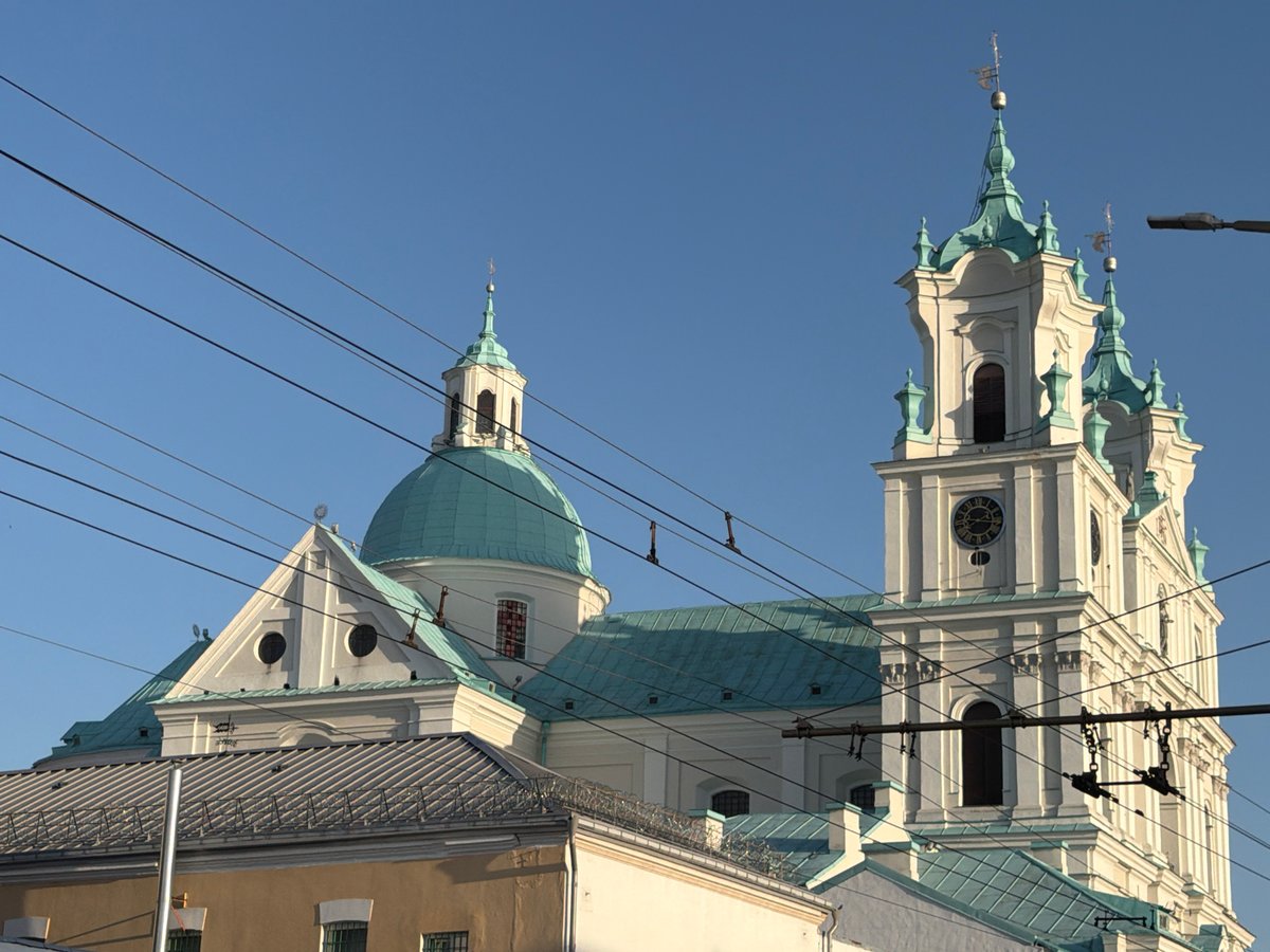 Historic city architecture tour ends at a live music festival