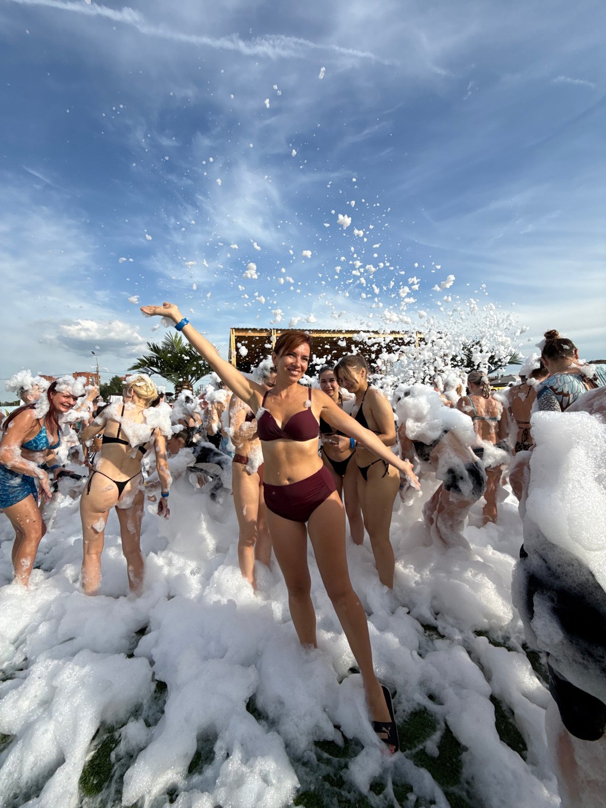 Outdoor foam party in full swing at Rusanovo venue