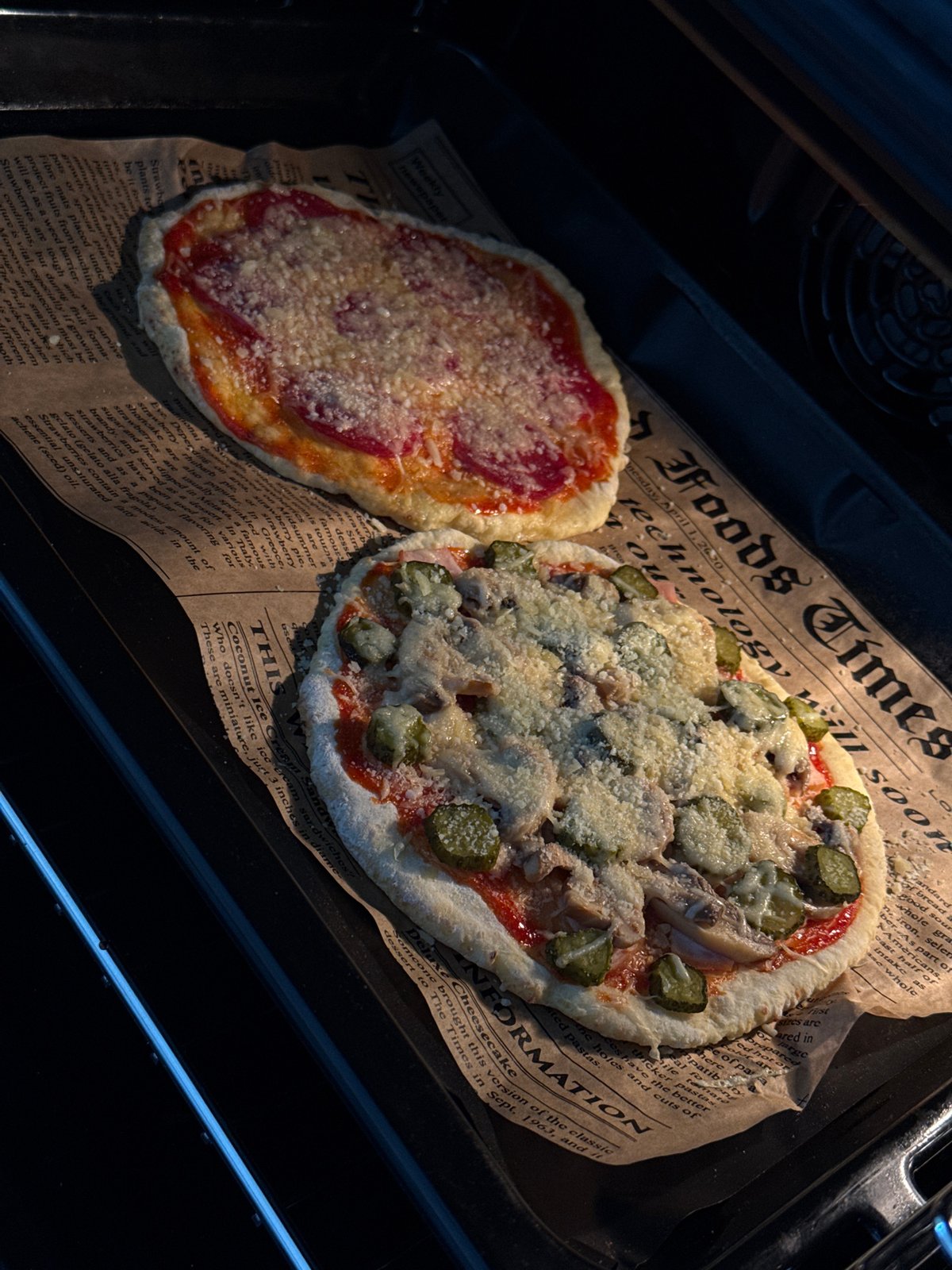 Homemade pizzas, potato pancakes, and clover flowers in Lyubertsy
