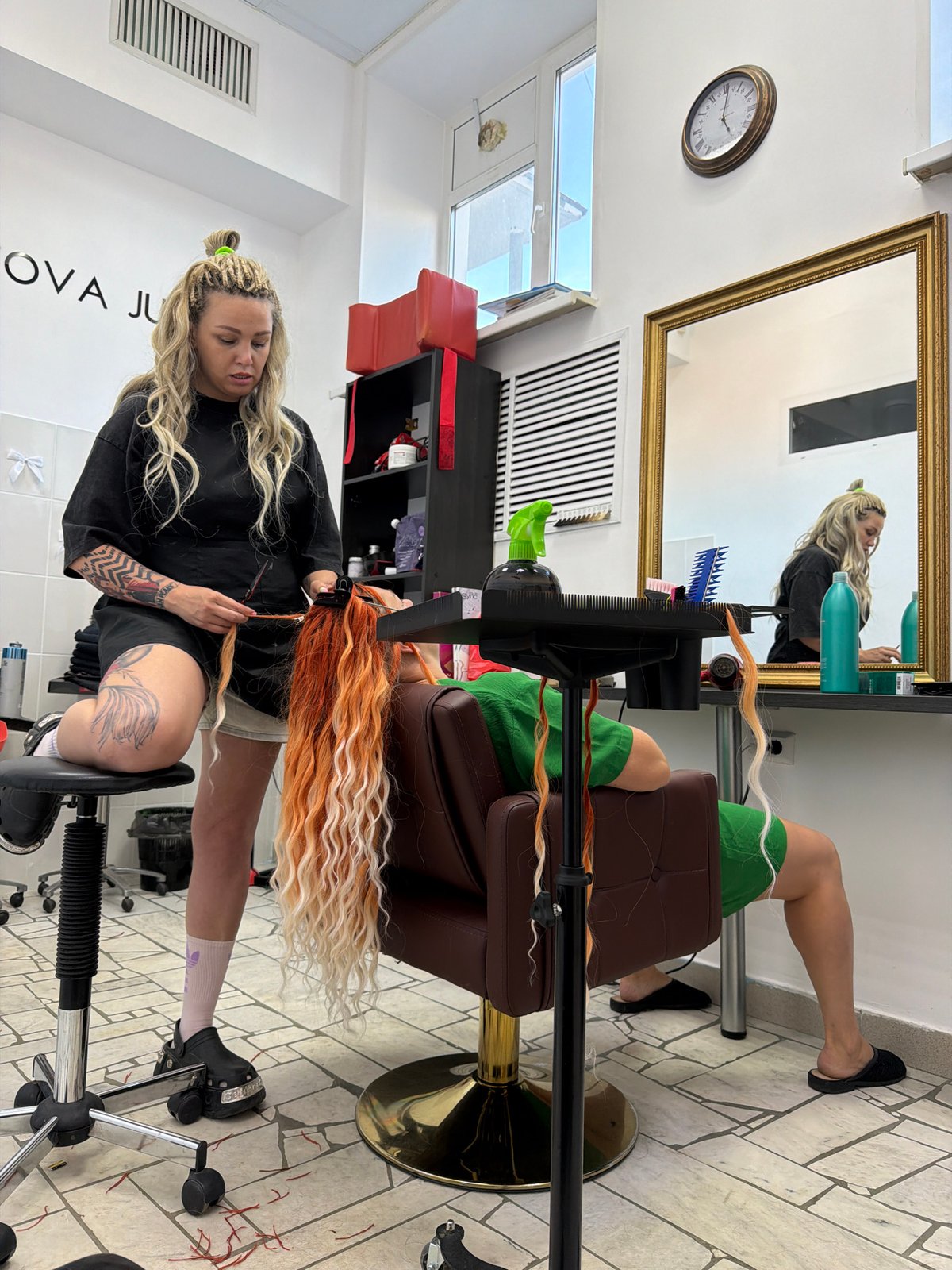Braided extensions and a bold color change at a Chaikovsky salon