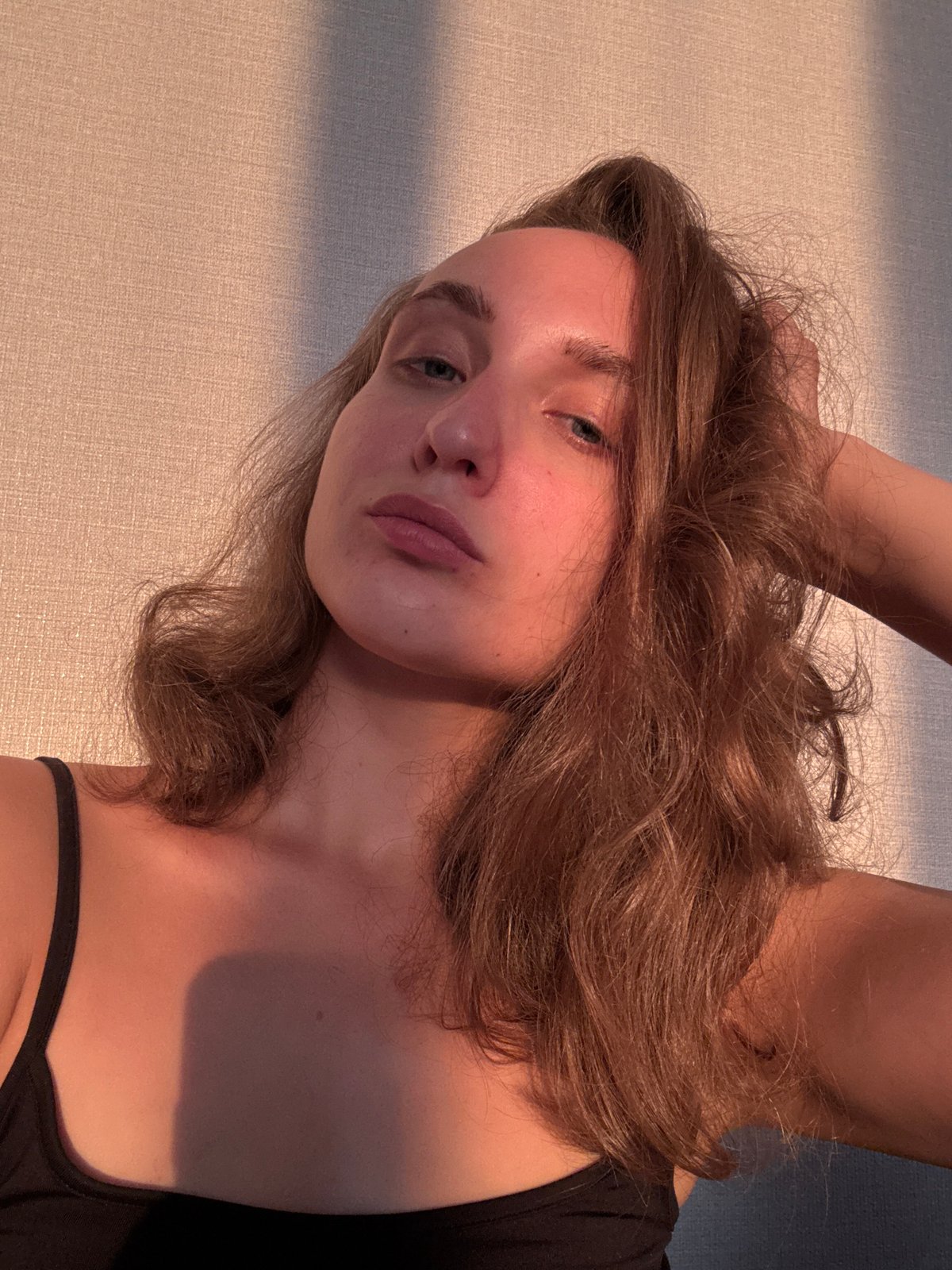 Selfies and portraits in golden-hour light, Подшивалово