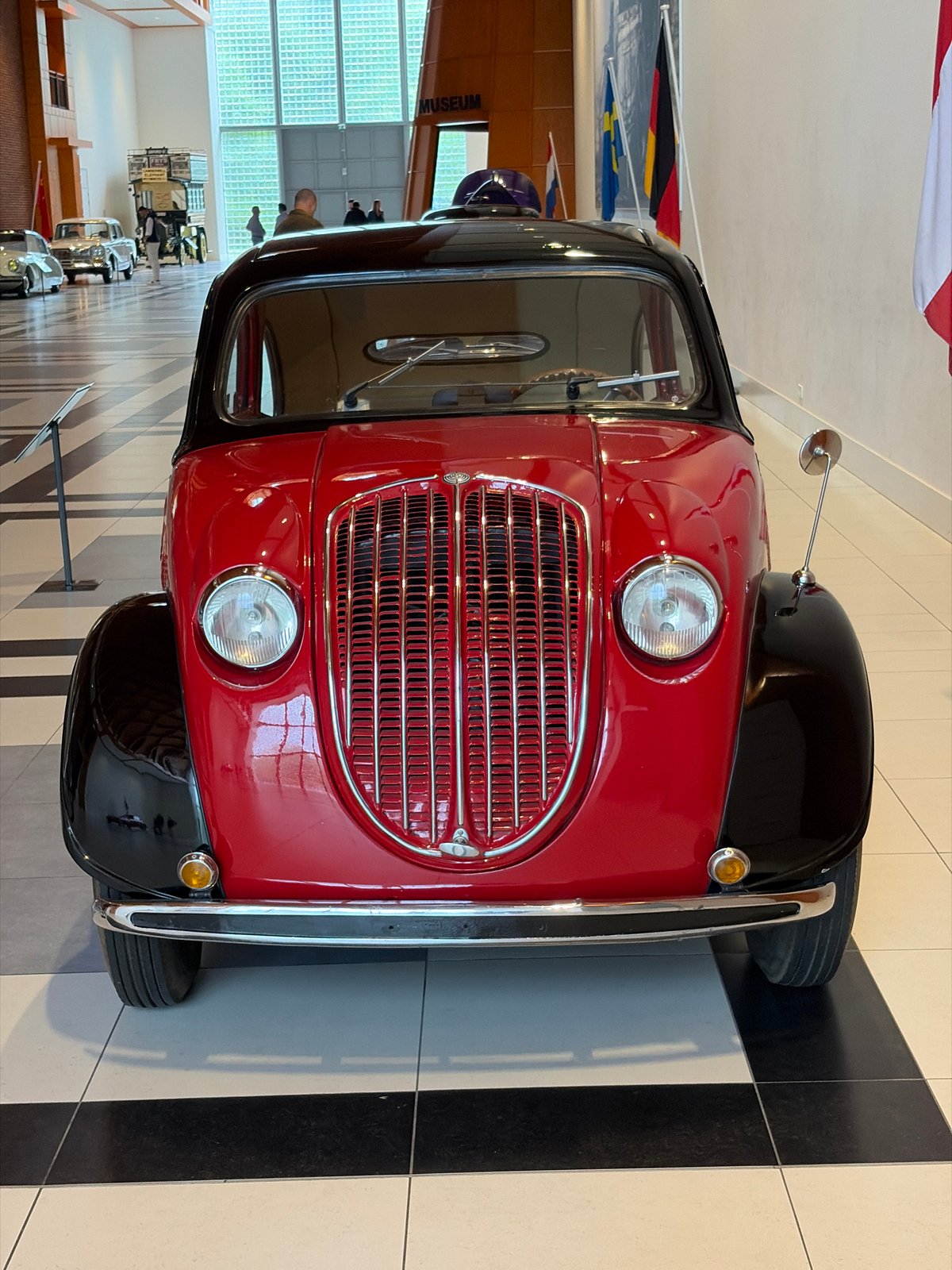 Vintage car exhibition documented at The Hague museum