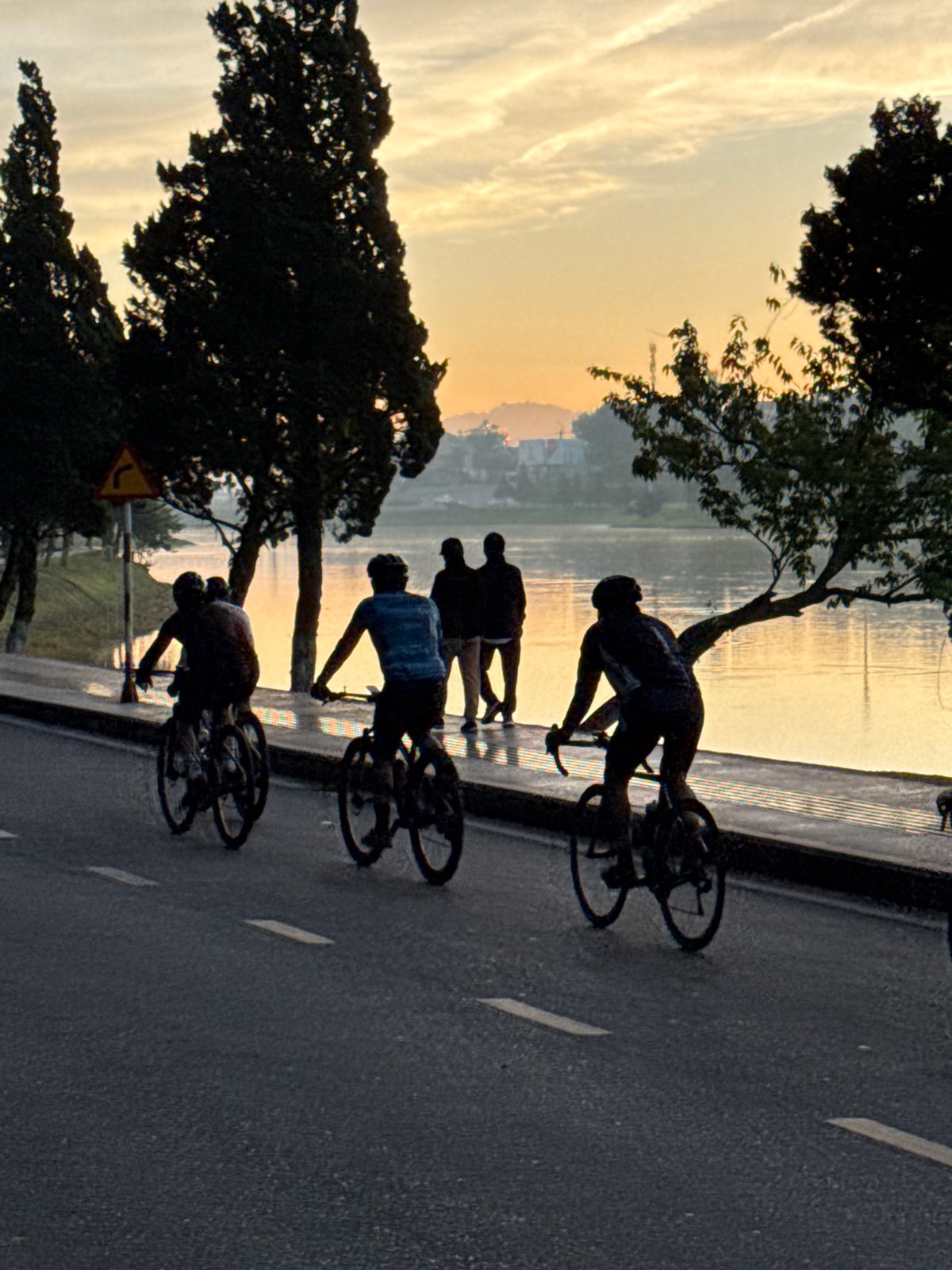 Lakeside evening activity at Xuan Huong Lake, Da Lat