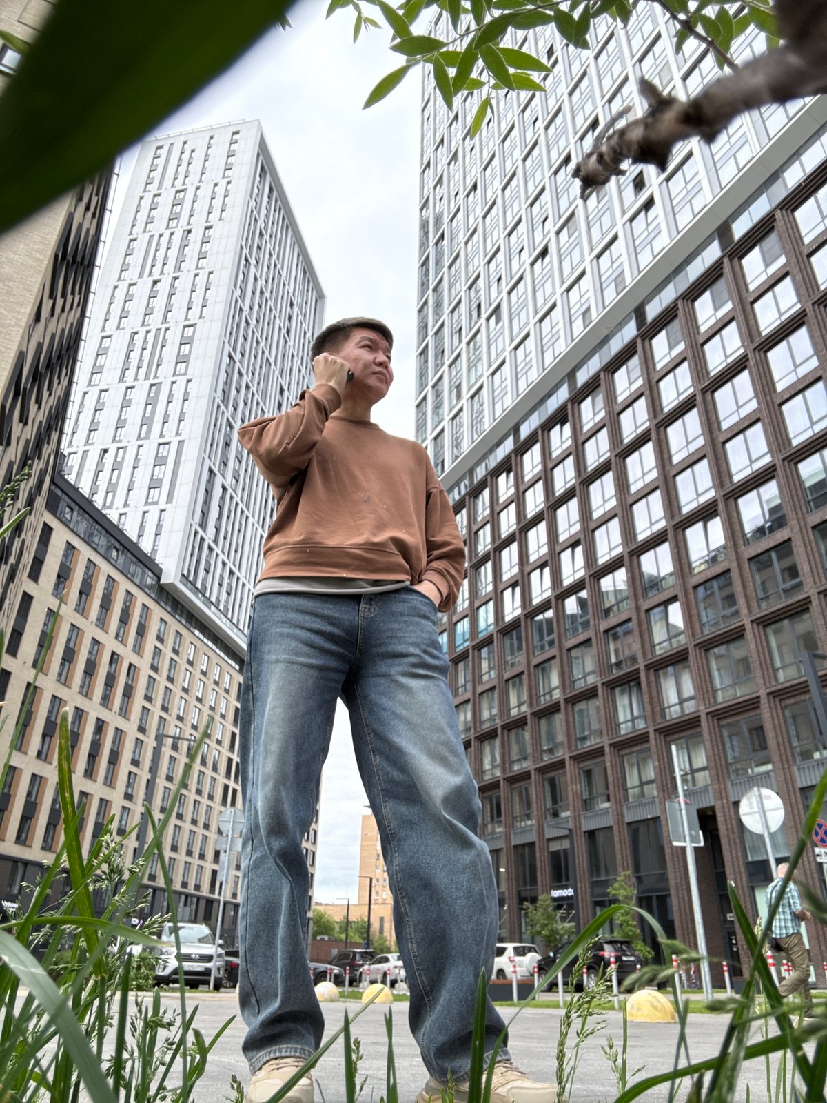 Witness documents Moscow urban scenes over 11-minute period