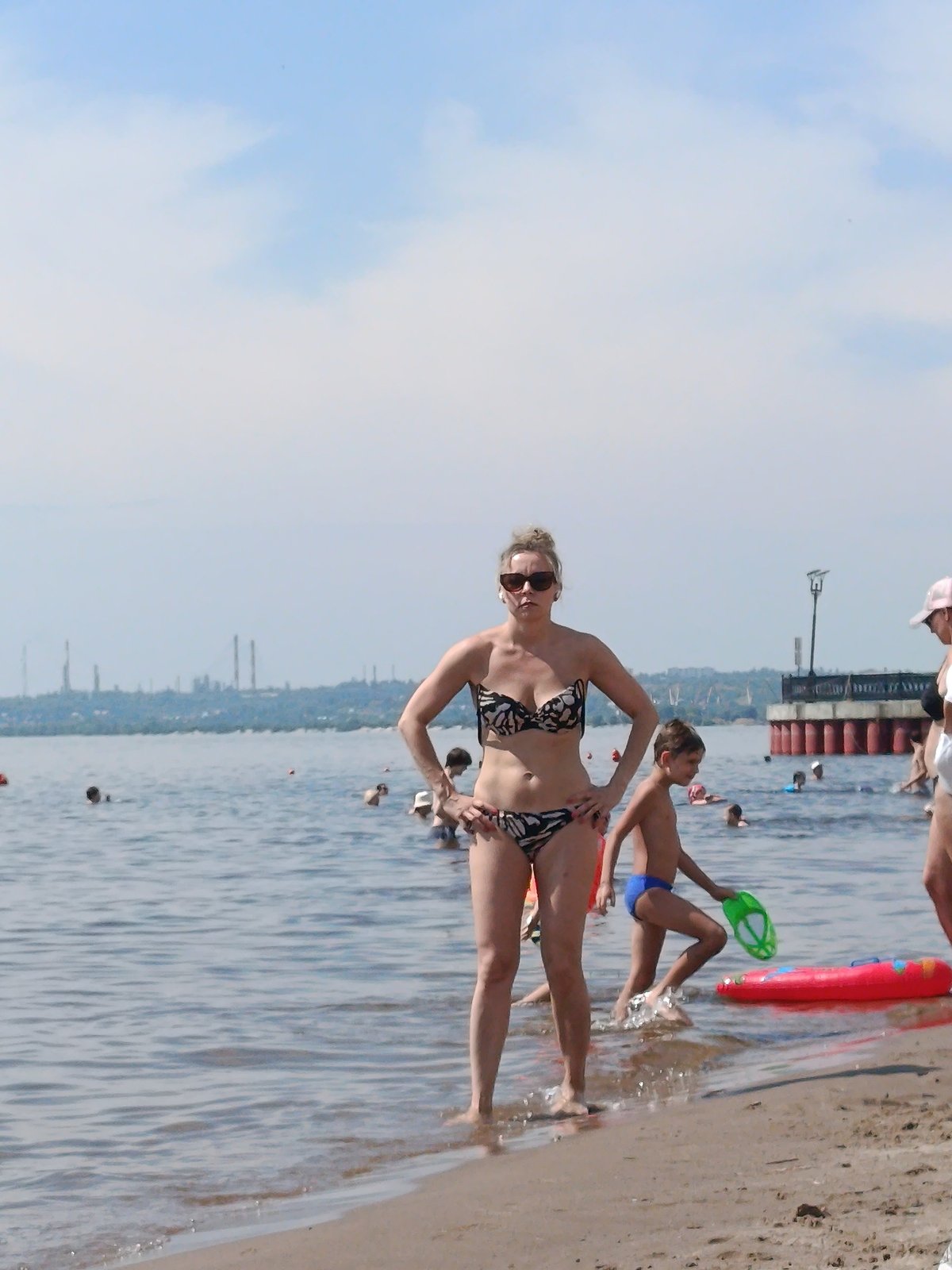 A relaxed sunny day split between beach and waterfront.