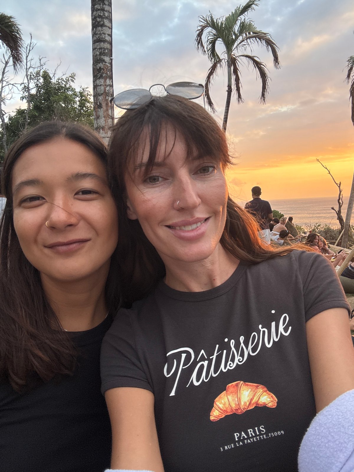 Clifftop beanbag sunset crowd, Kuta Selatan, Bali