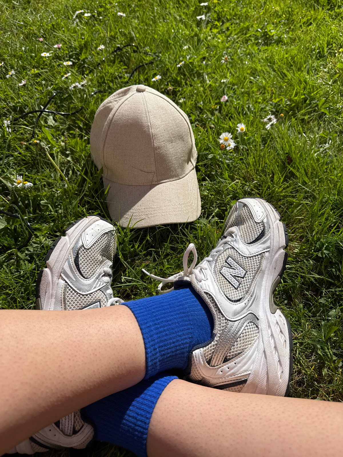 Outdoor exercise and cooking captured in Great Yarmouth afternoon