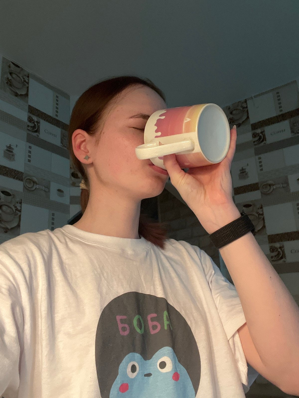 Woman documents early morning skincare routine in Chaikovsky bathroom
