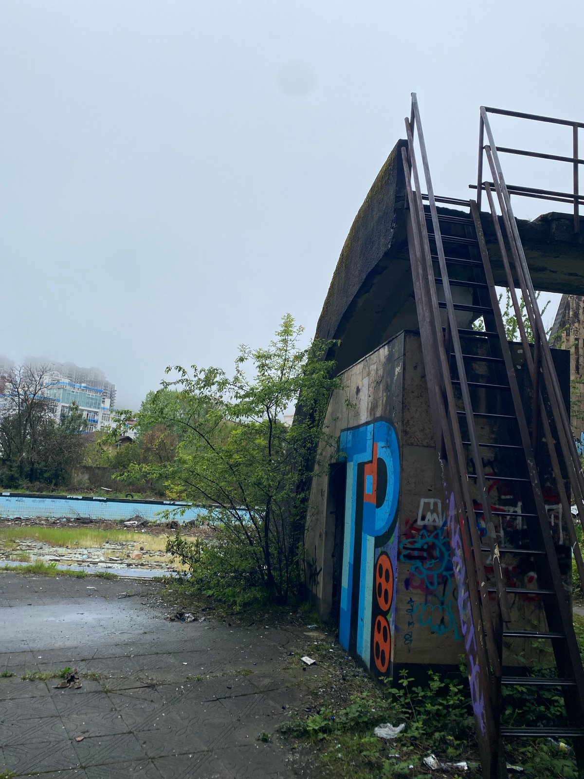 Abandoned concrete structure shows decay in Sochi, Russia