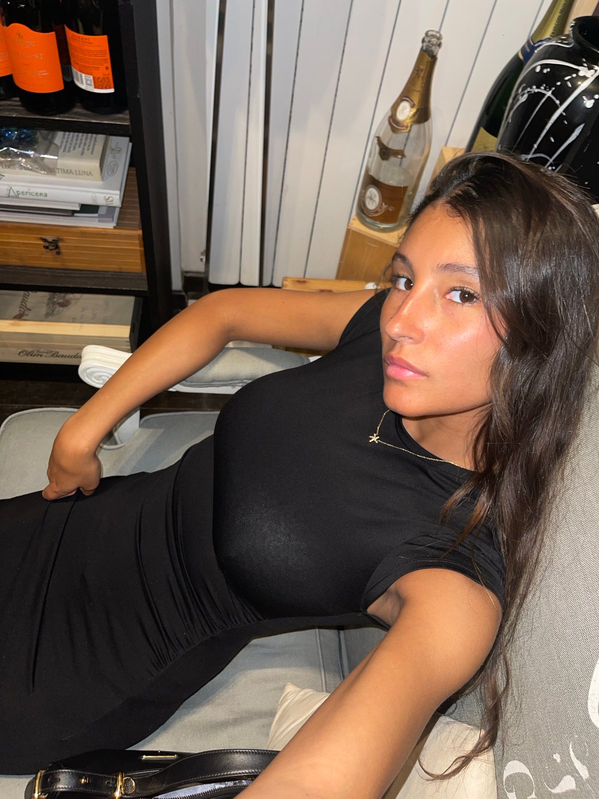 Relaxed evening moment on a sofa in Milan