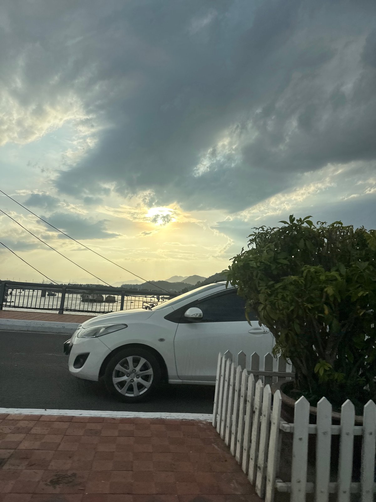 Morning scenes documented across Bac Nha Trang Ward, Vietnam