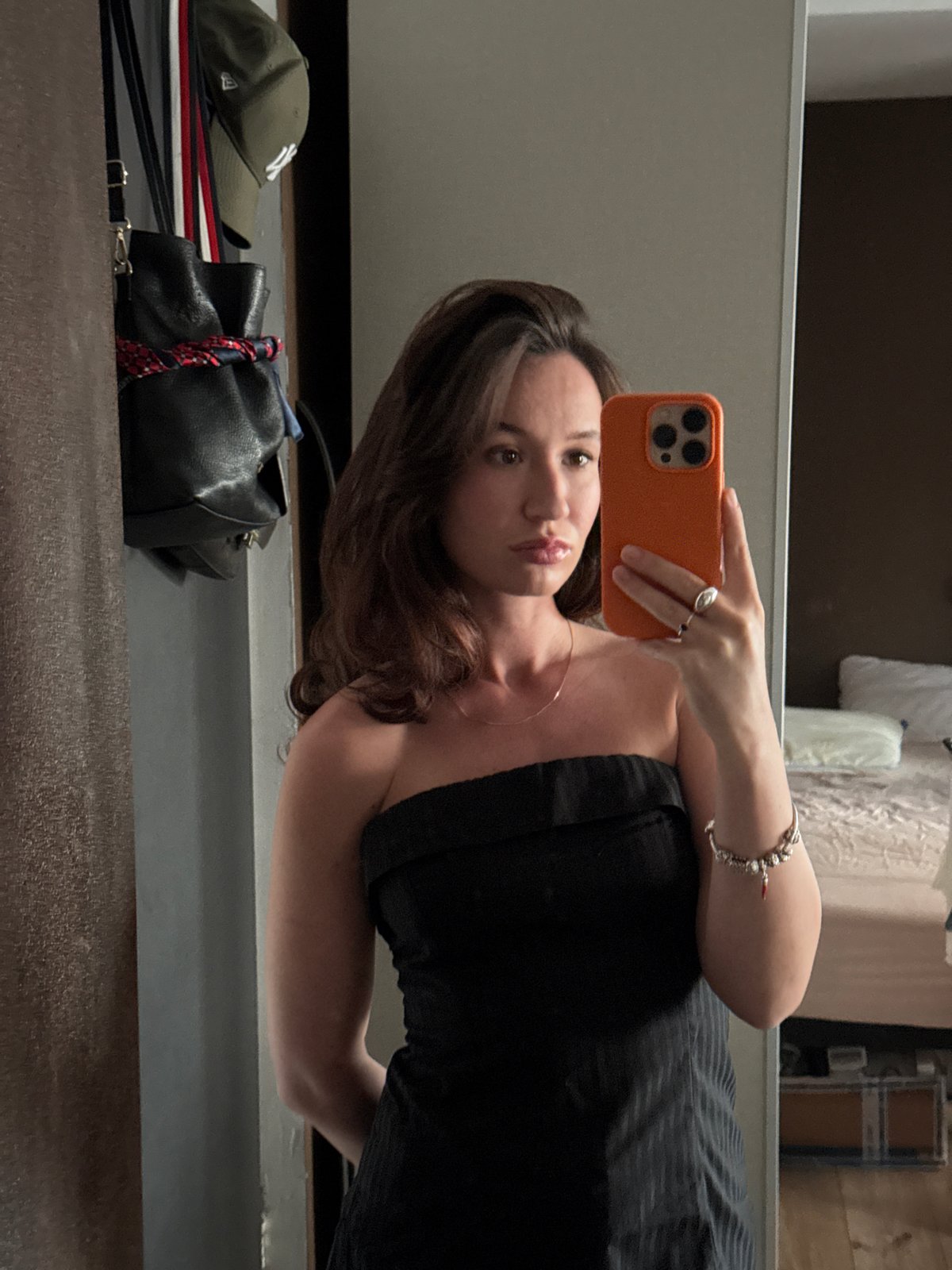 Getting ready in a Tel Aviv bathroom, mid-afternoon