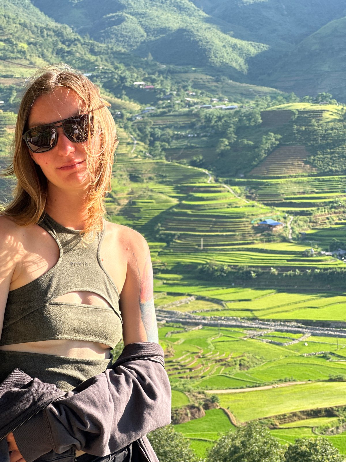 Tourist moments captured in Vietnam's Tú Lệ valley
