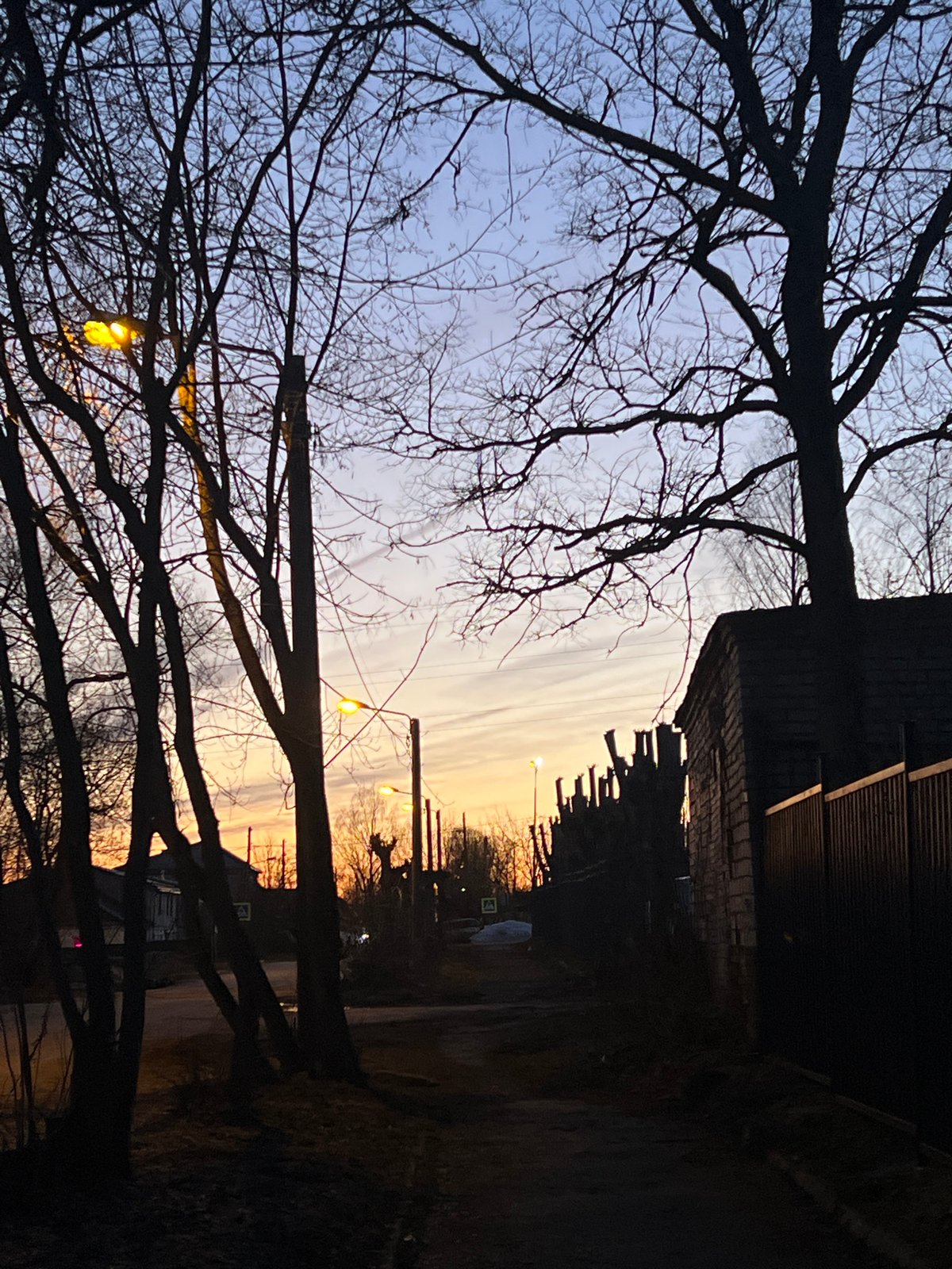 Twilight captured by witnesses in Berezniki, Russia