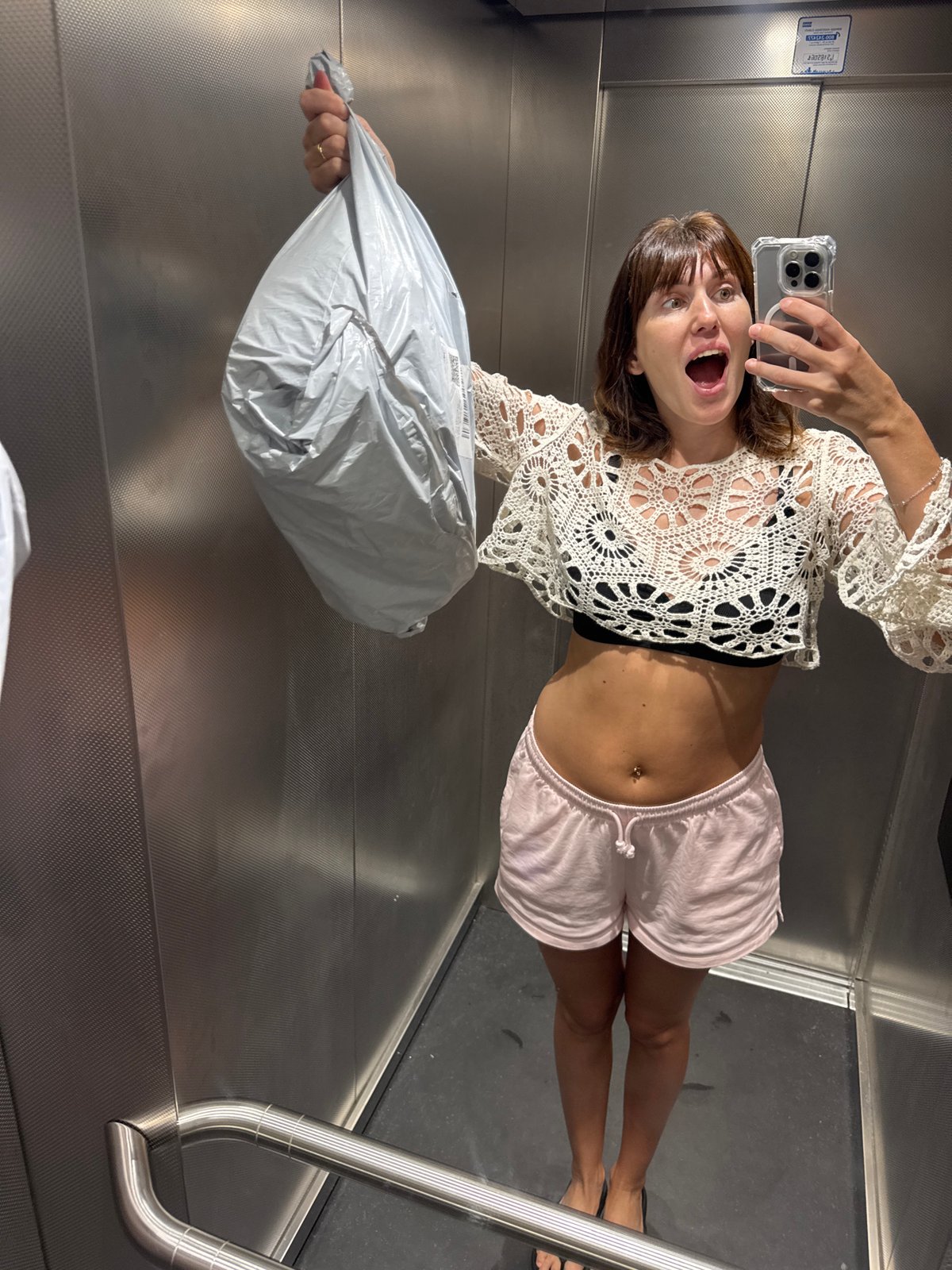 Elevator selfie with freshly delivered packages, Isola delle Femmine