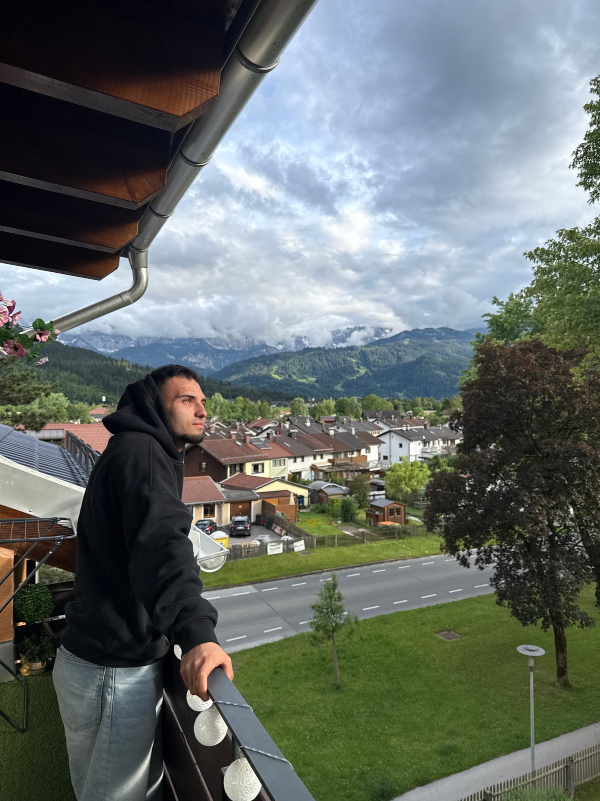 Young man documents Alpine visit in Garmisch-Partenkirchen