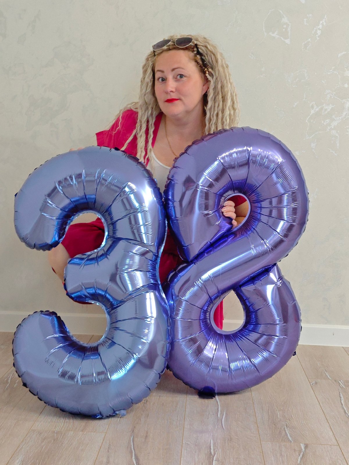 38th birthday celebration with balloons and flowers in Kazan